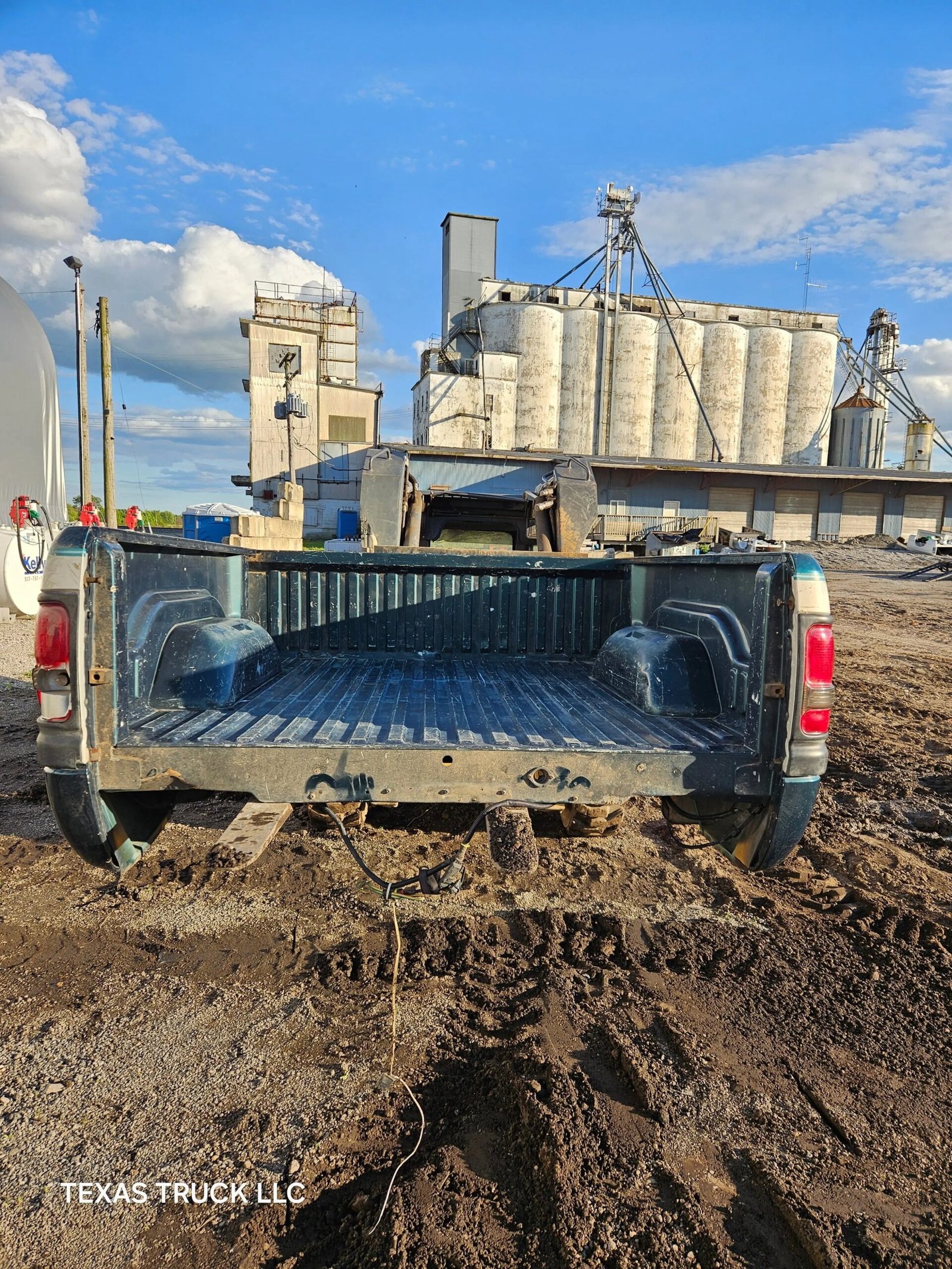 1994-2002 Dodge Ram 1500 2500 3500 2nd Gen 6' 4" Short Truck Bed - Image 4