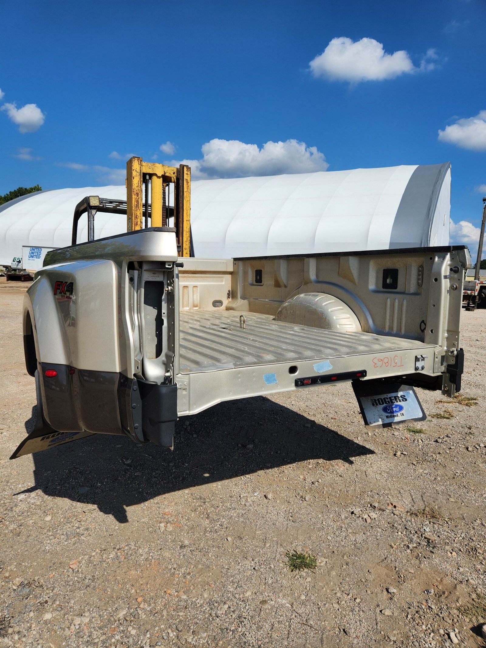 2017-2022 Ford Super Duty F350 F450 F550 8' Dually Bed - Image 11