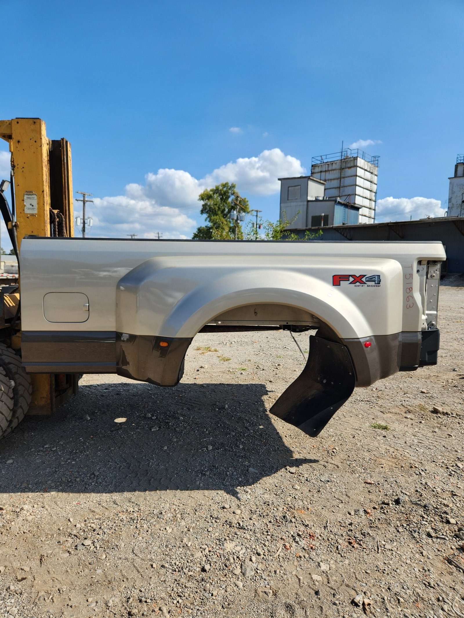 2017-2022 Ford Super Duty F350 F450 F550 8' Dually Bed - Image 2