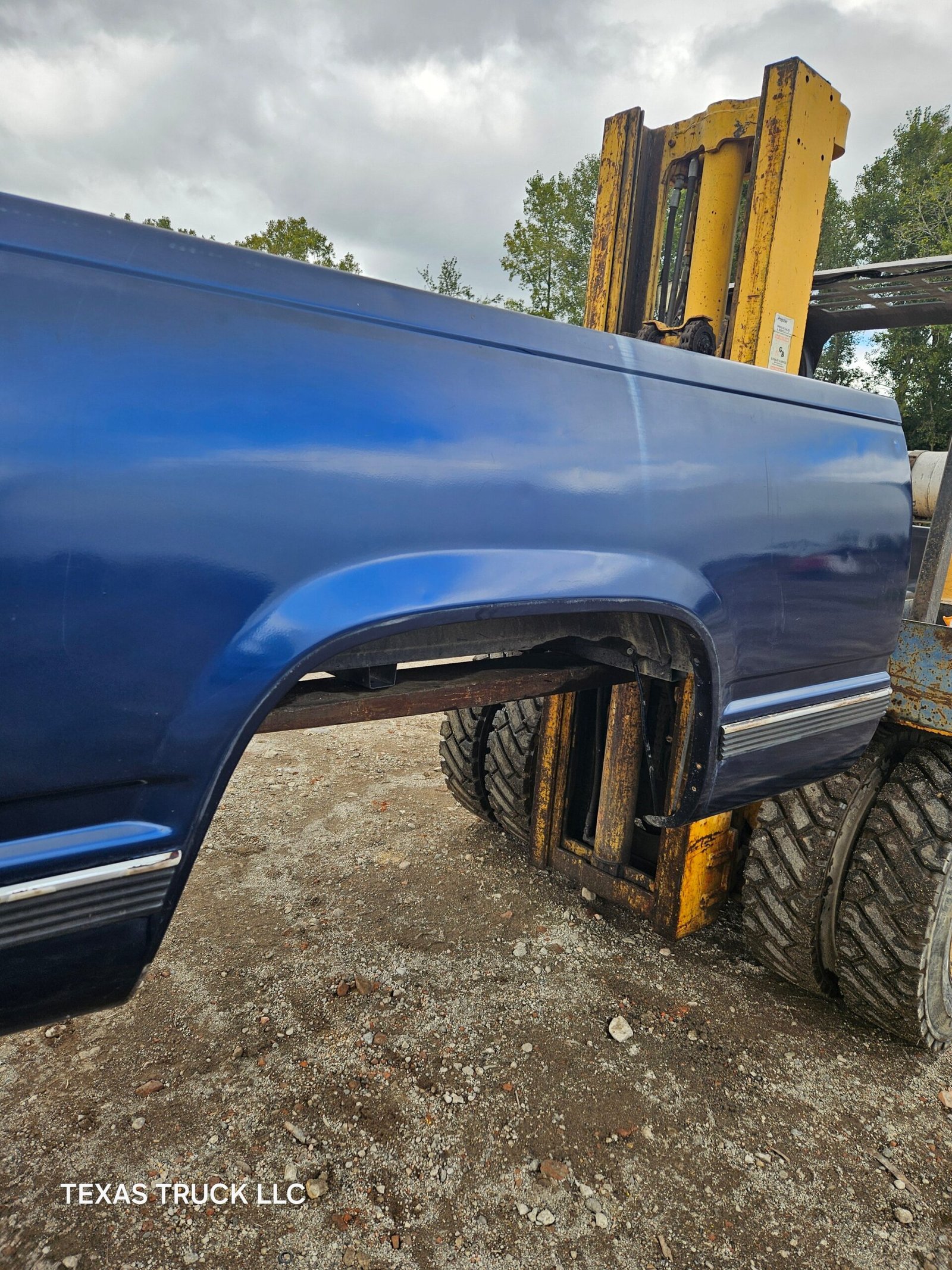 1988-1998 Chevrolet / GMC 1500 2500 3500 OBS 6' 6" Short Truck Bed - Image 12