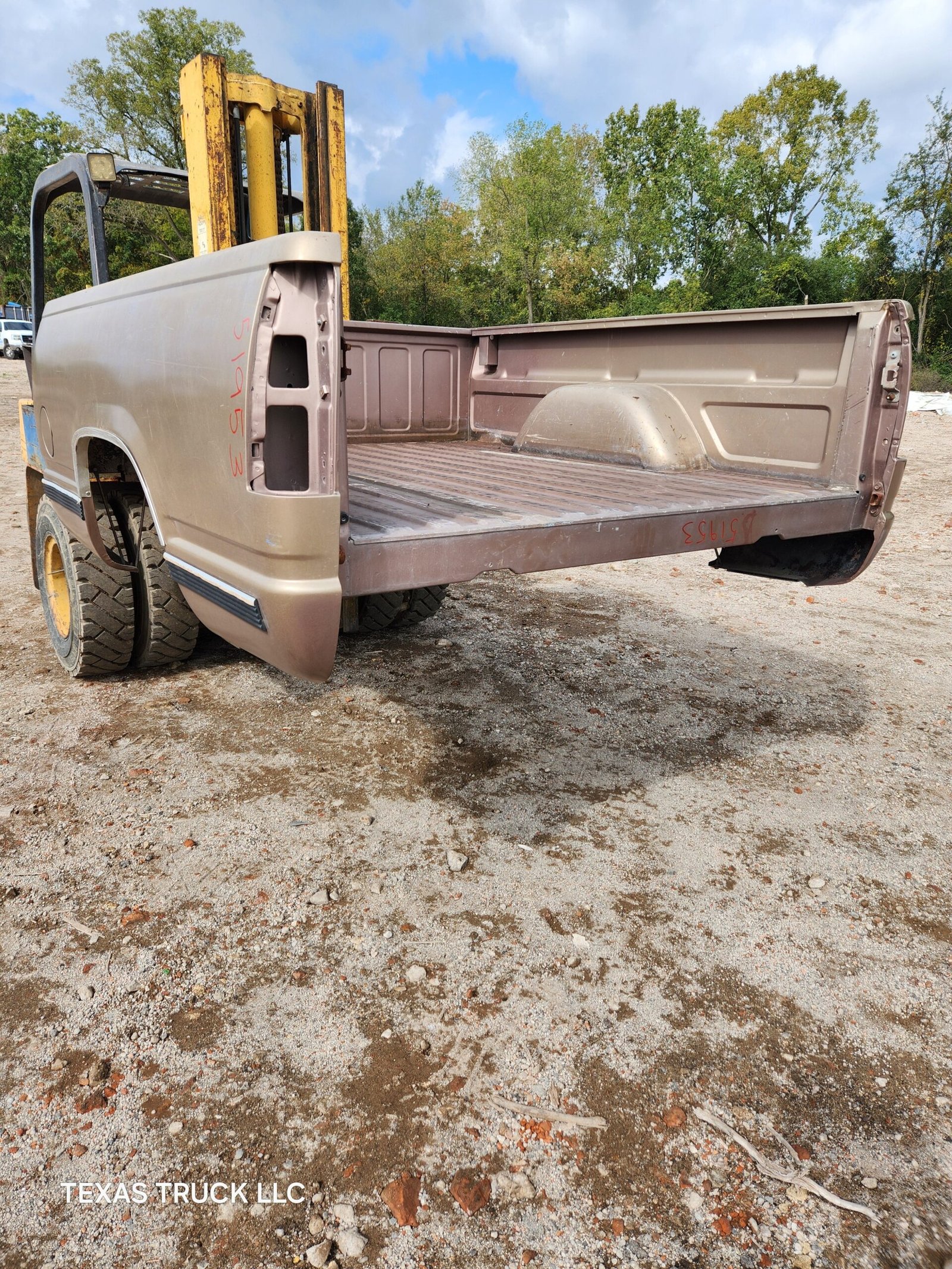 1988-1998 Chevrolet / GMC 1500 2500 3500 OBS 6' 6" Short Truck Bed - Image 27