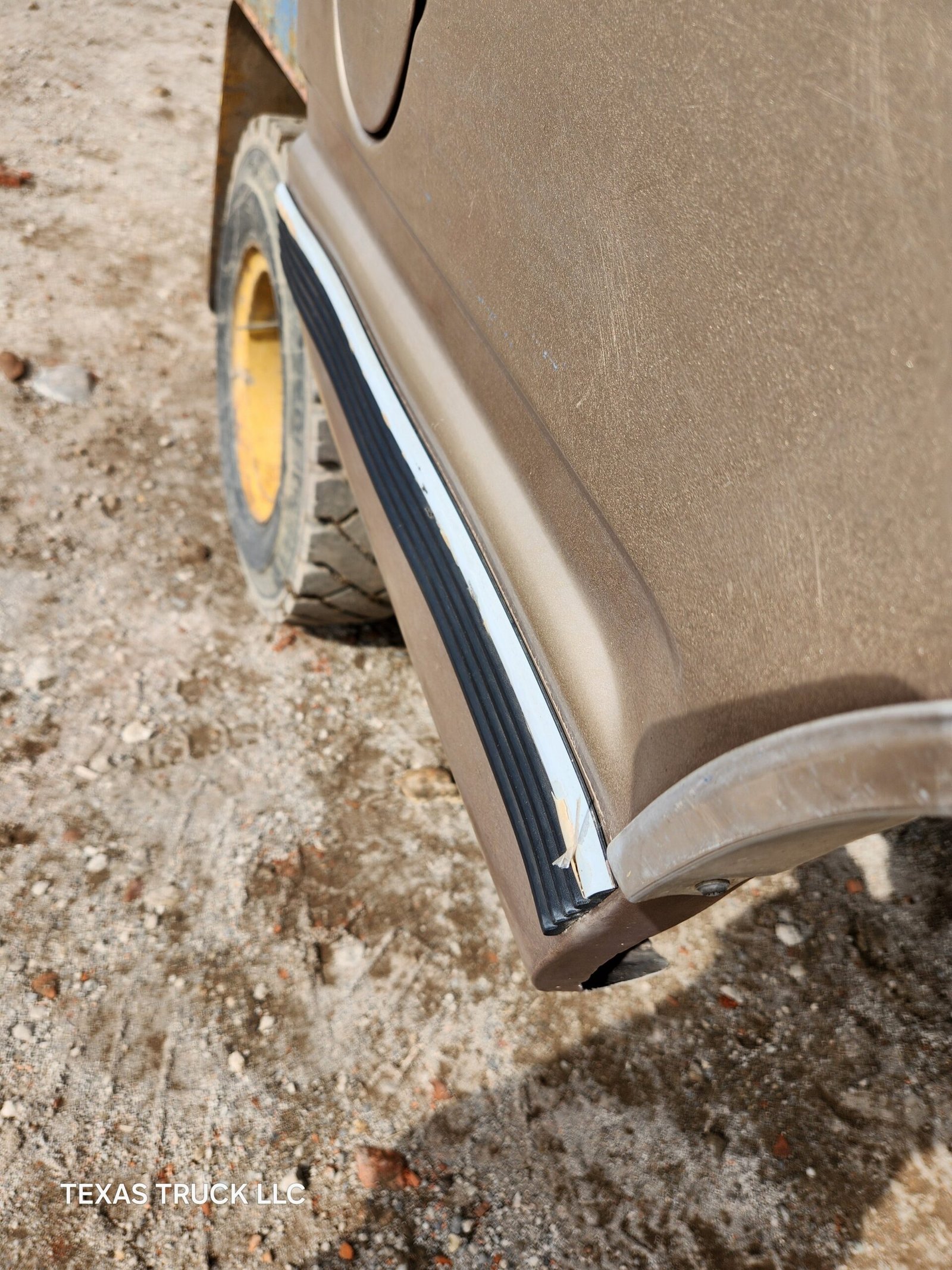 1988-1998 Chevrolet / GMC 1500 2500 3500 OBS 6' 6" Short Truck Bed - Image 55