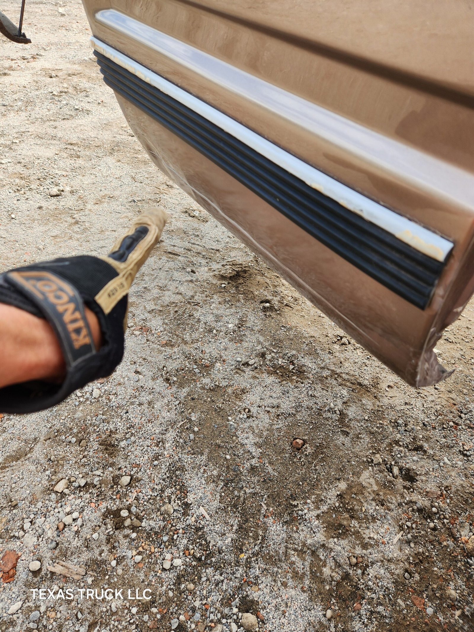 1988-1998 Chevrolet / GMC 1500 2500 3500 OBS 6' 6" Short Truck Bed - Image 38