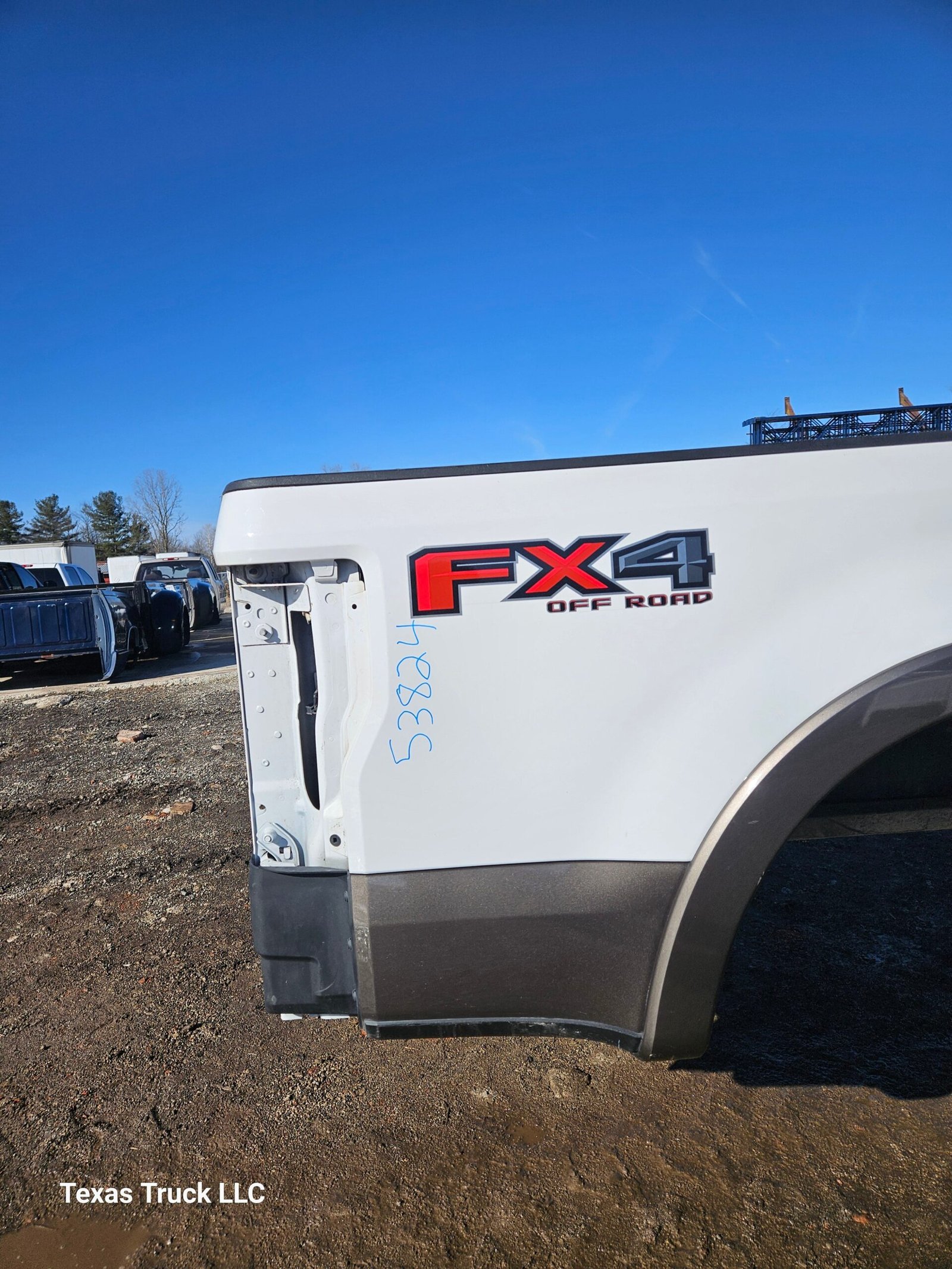 2017-2022 Ford F250 F350 Super Duty 6' 9" Short Truck Bed - Image 9