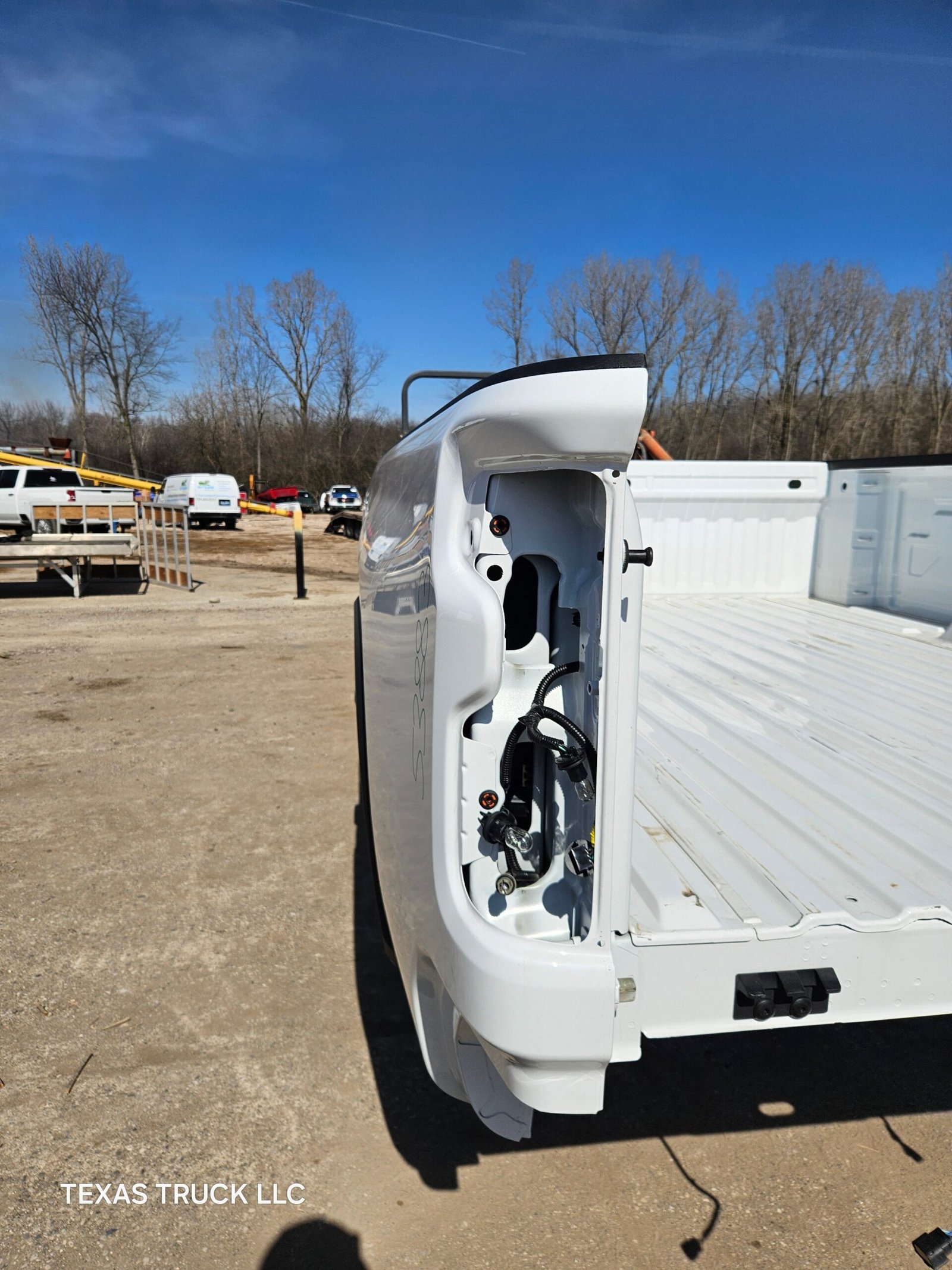 2019-2025 Chevrolet Silverado 2500 3500 HD 8' Long Truck Bed - Image 7