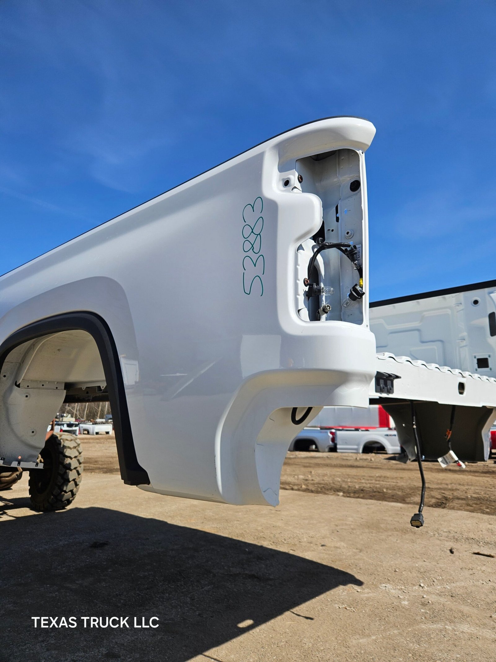 2019-2025 Chevrolet Silverado 2500 3500 HD 8' Long Truck Bed - Image 27