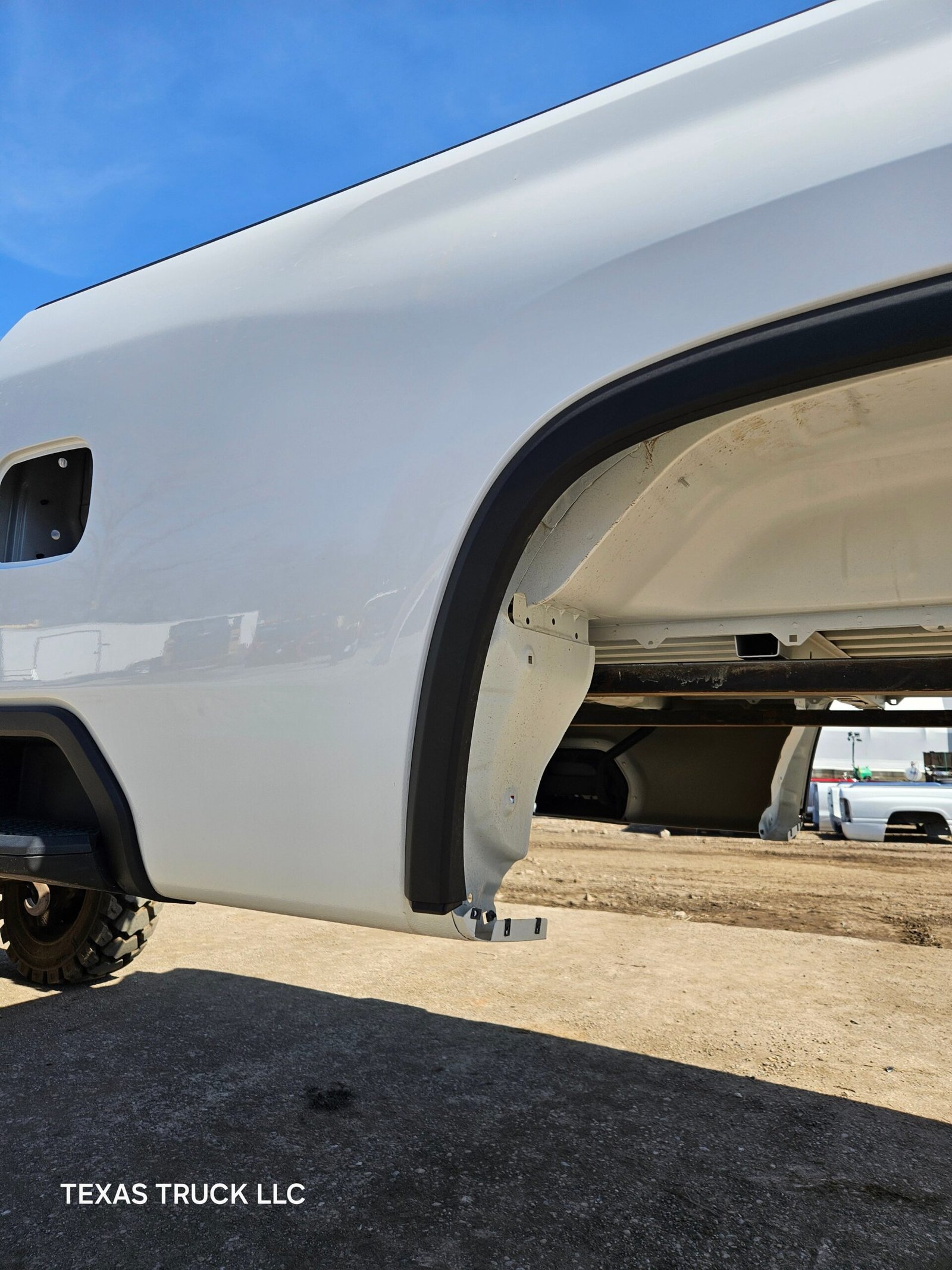 2019-2025 Chevrolet Silverado 2500 3500 HD 8' Long Truck Bed - Image 29