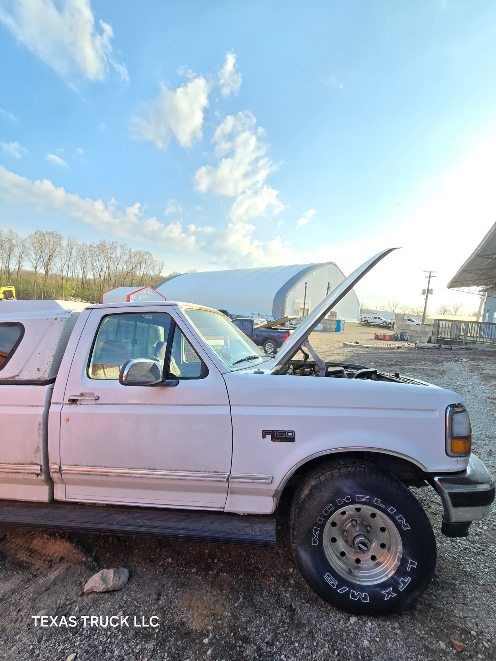 1995 Ford F150 Regular Cab 8' Long Bed OBS - FULL PART OUT - Image 11
