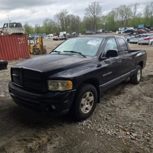 2004 Dodge Ram 1500 Crew Cab Short Bed 3rd gen - FULL PART OUT