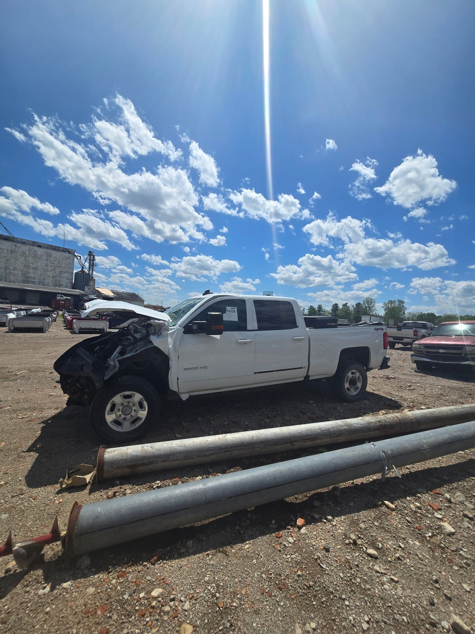 2019 Chevrolet Silverado 2500HD Crew Cab Short Bed - FULL PART OUT - Image 2