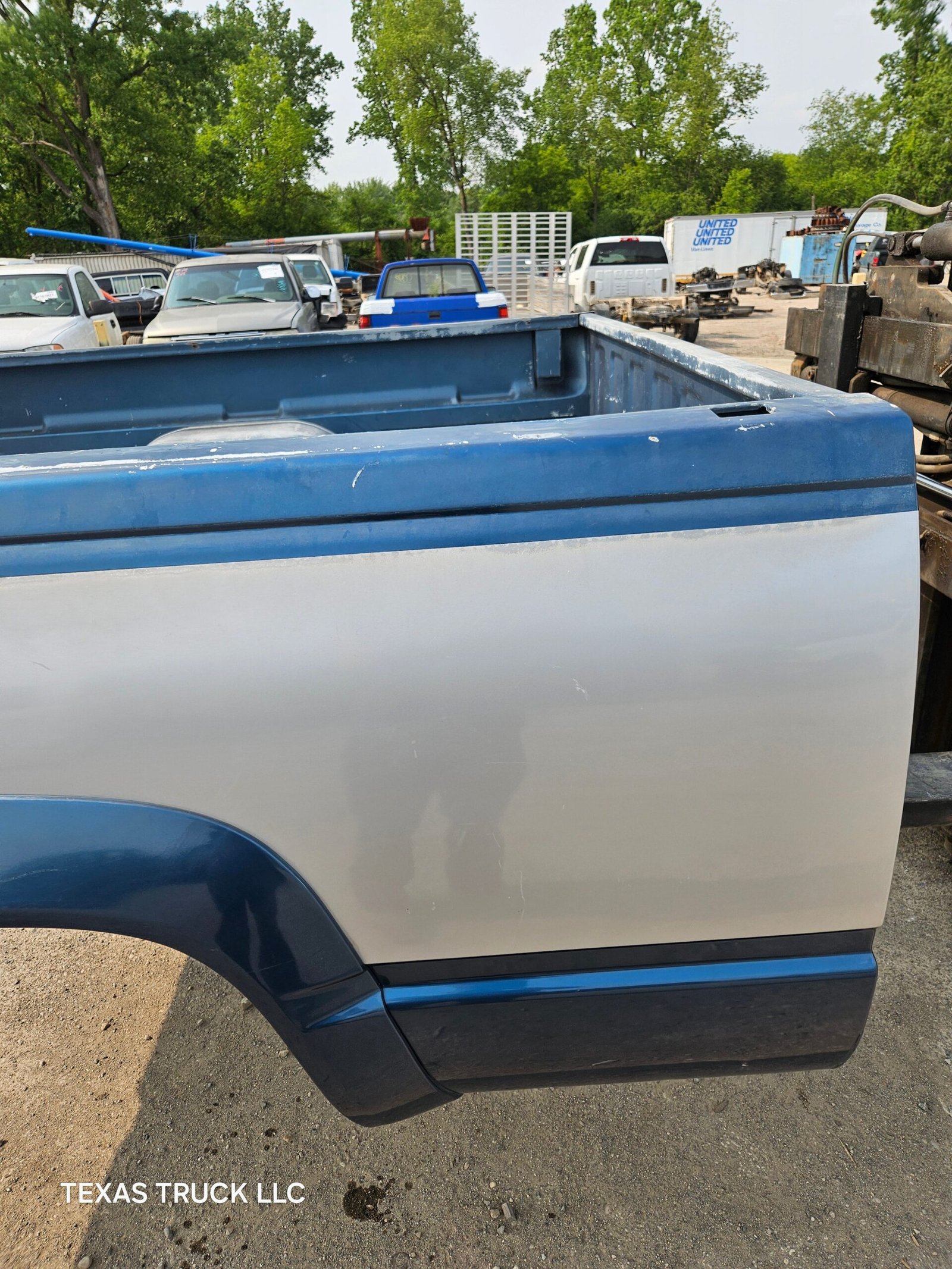 1988-1998 Chevrolet / GMC 1500 2500 3500 OBS 6' 6" Short Truck Bed - Image 23