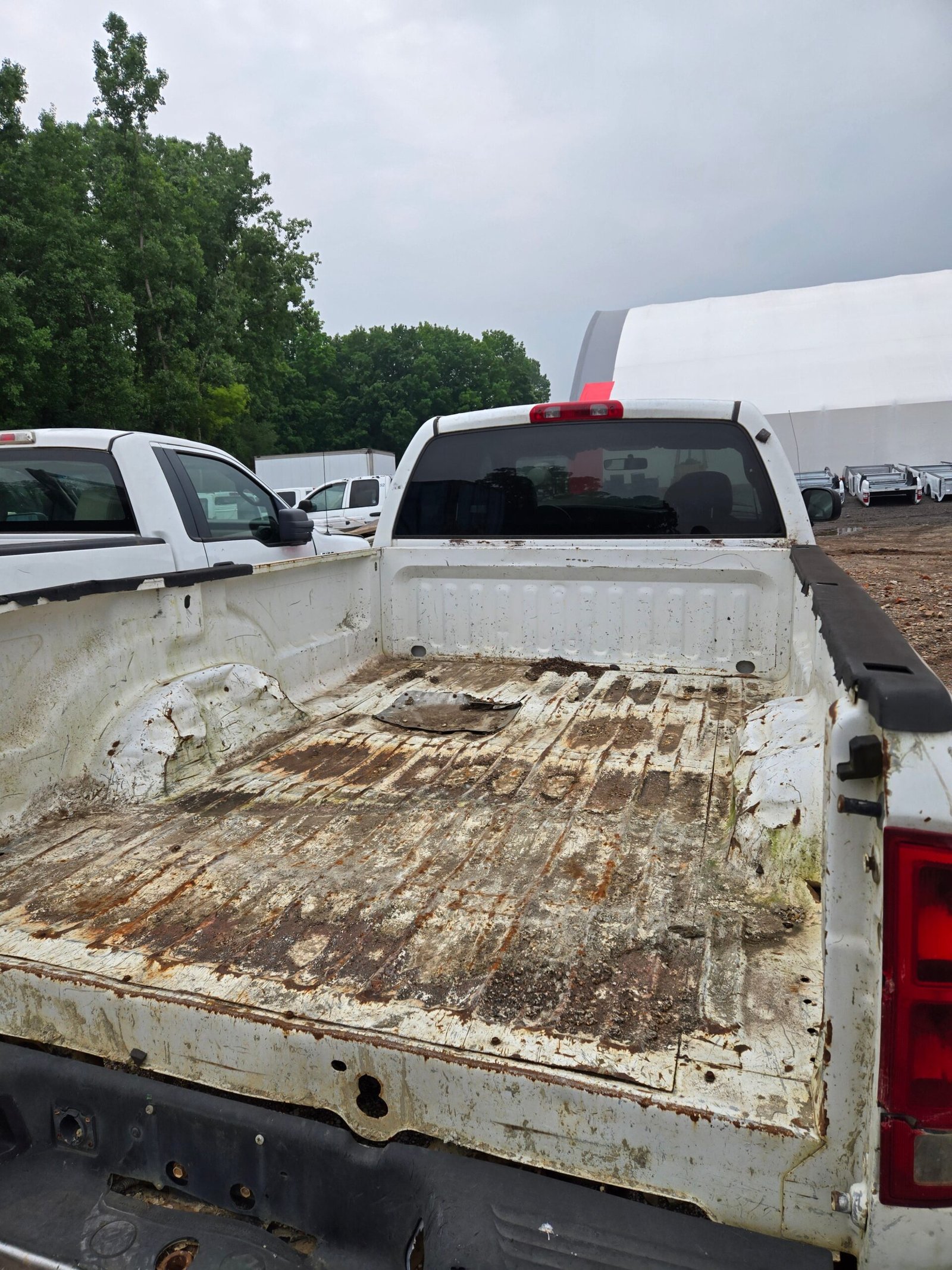 2004 Dodge Ram 1500 Crew Cab 8' Long Bed 2wd - FULL PART OUT - Image 7