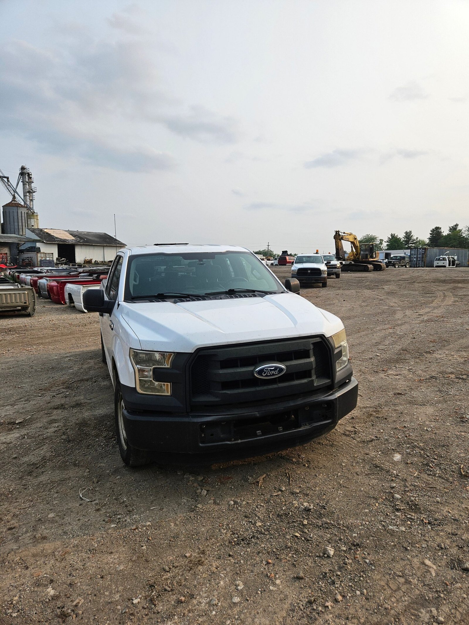 2015 Ford F-150 Extended Cab 6.5' Bed 4 Door - FULL PART OUT - Image 6