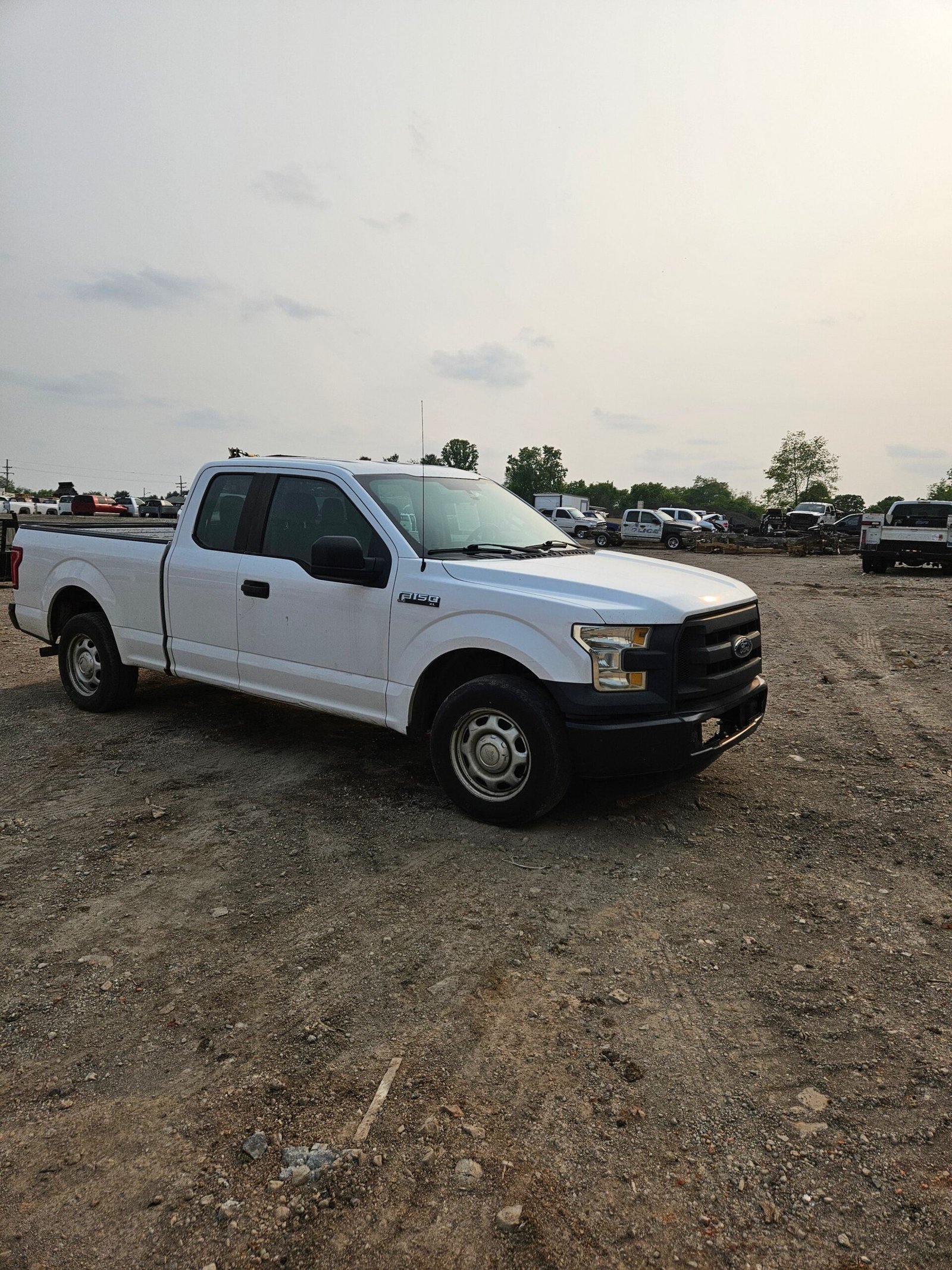 2015 Ford F-150 Extended Cab 6.5' Bed 4 Door - FULL PART OUT - Image 10