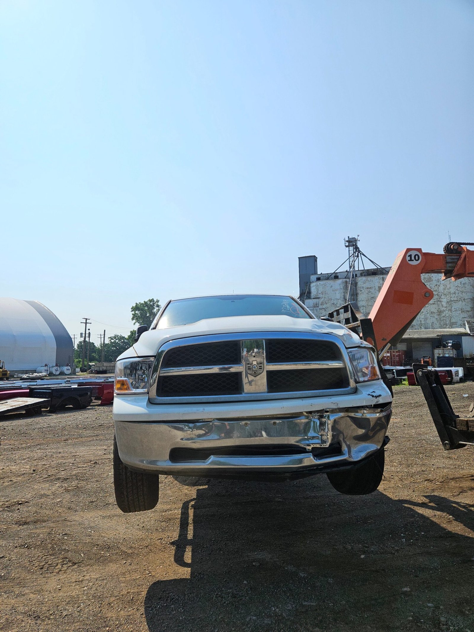 2009 Dodge Ram 2x4 1500 Crew Cab 6.4' Short Bed 4th gen - FULL PART OUT - Image 4