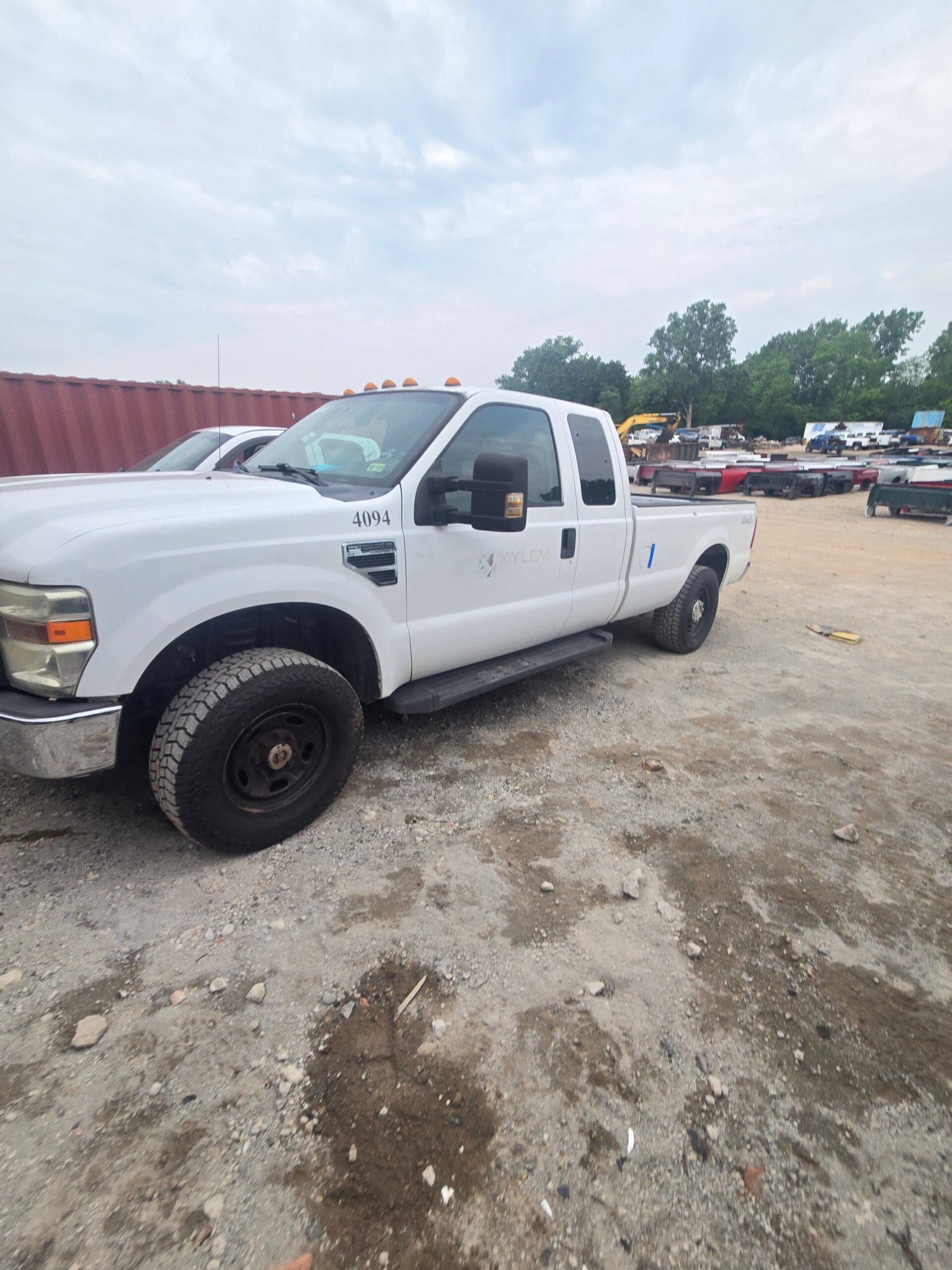 2010 Ford F-250 Extended Cab Long Bed Super Duty 4x4 - FULL PART OUT