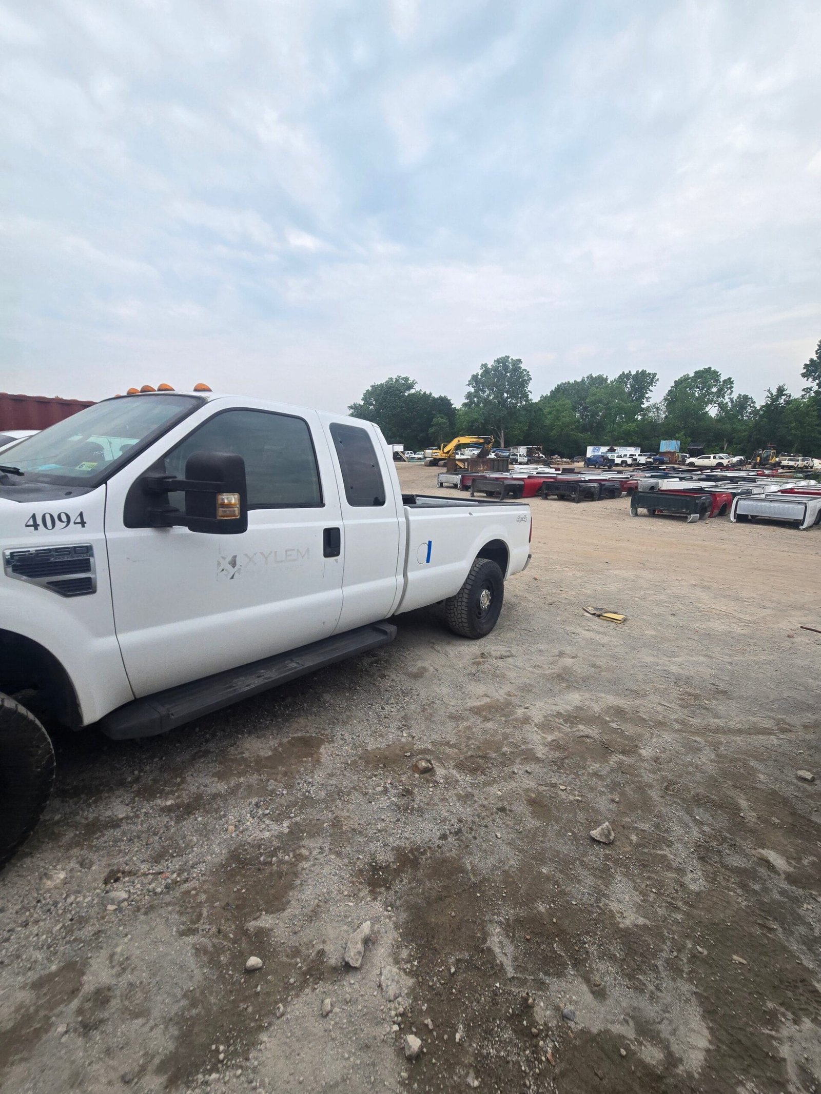 2010 Ford F-250 Extended Cab Long Bed Super Duty 4x4 - FULL PART OUT - Image 22
