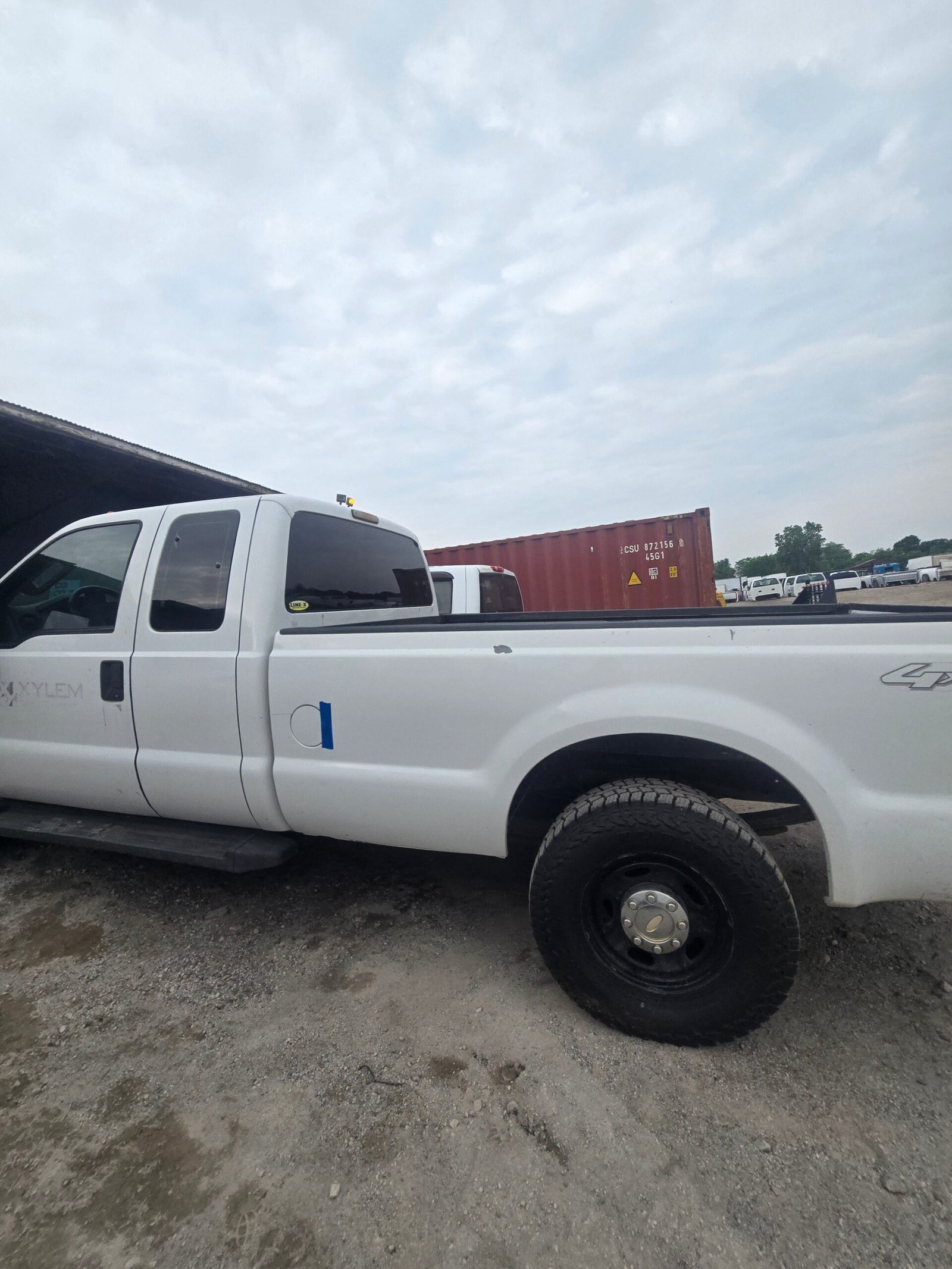 2010 Ford F-250 Extended Cab Long Bed Super Duty 4x4 - FULL PART OUT - Image 13