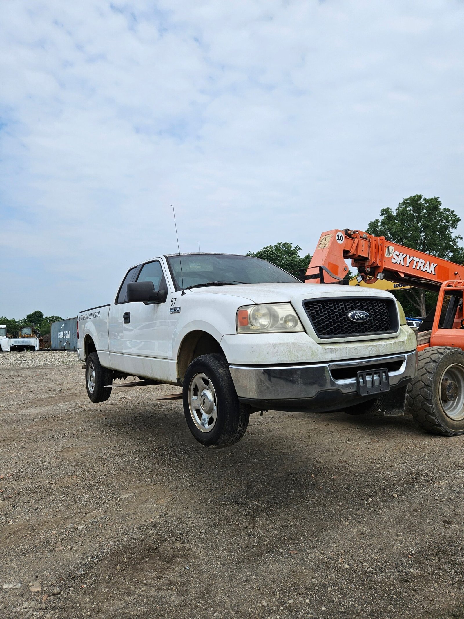 2006 Ford F-150 Extended Cab 6.5' Short Bed 2x4 4 Door - FULL PART OUT - Image 5