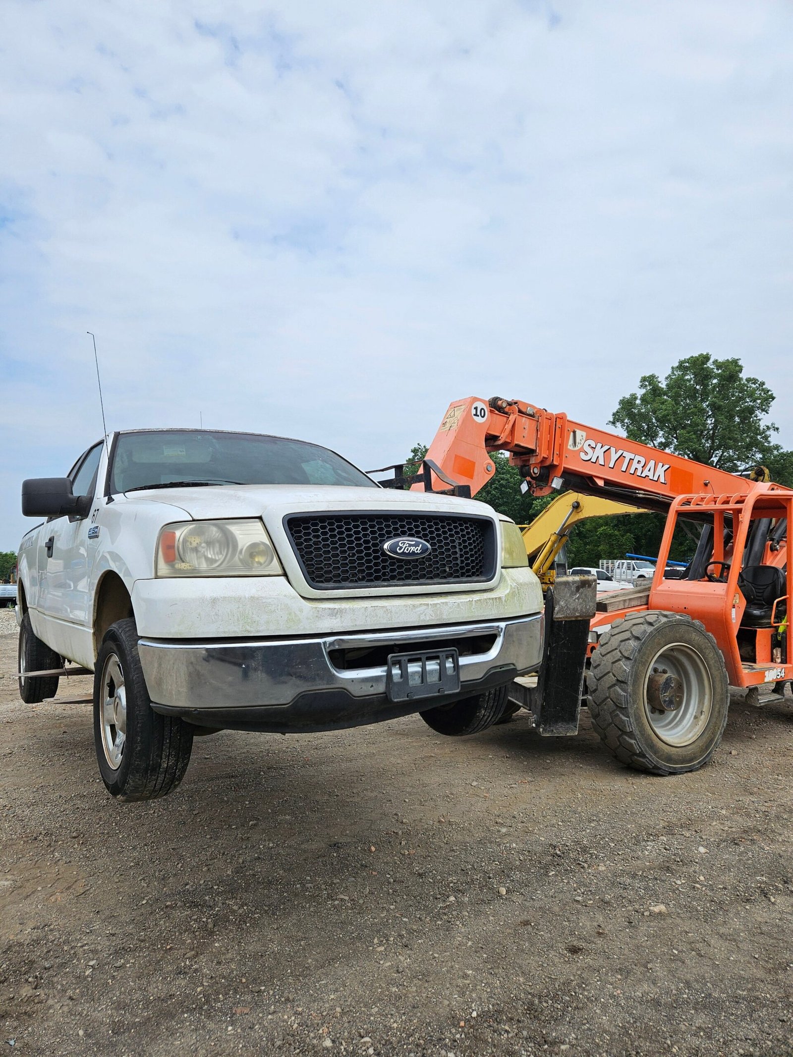 2006 Ford F-150 Extended Cab 6.5' Short Bed 2x4 4 Door - FULL PART OUT - Image 6