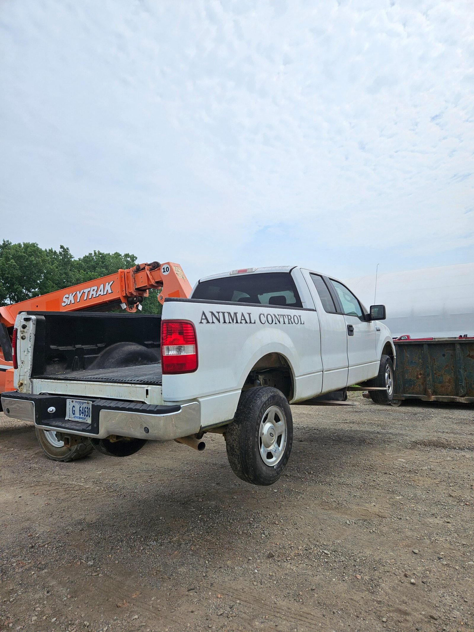 2006 Ford F-150 Extended Cab 6.5' Short Bed 2x4 4 Door - FULL PART OUT - Image 11