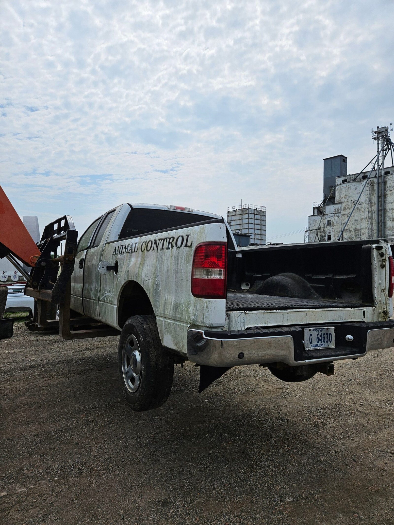 2006 Ford F-150 Extended Cab 6.5' Short Bed 2x4 4 Door - FULL PART OUT - Image 4