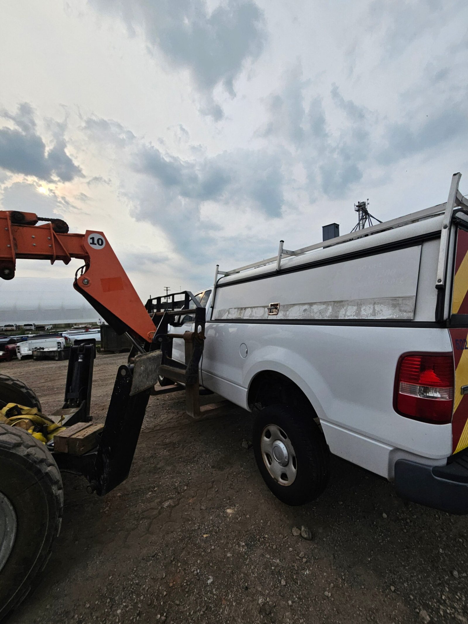 2007 Ford F-150 Extended Cab/Plus Cab 8' Long Bed 4 Door - FULL PART OUT - Image 19