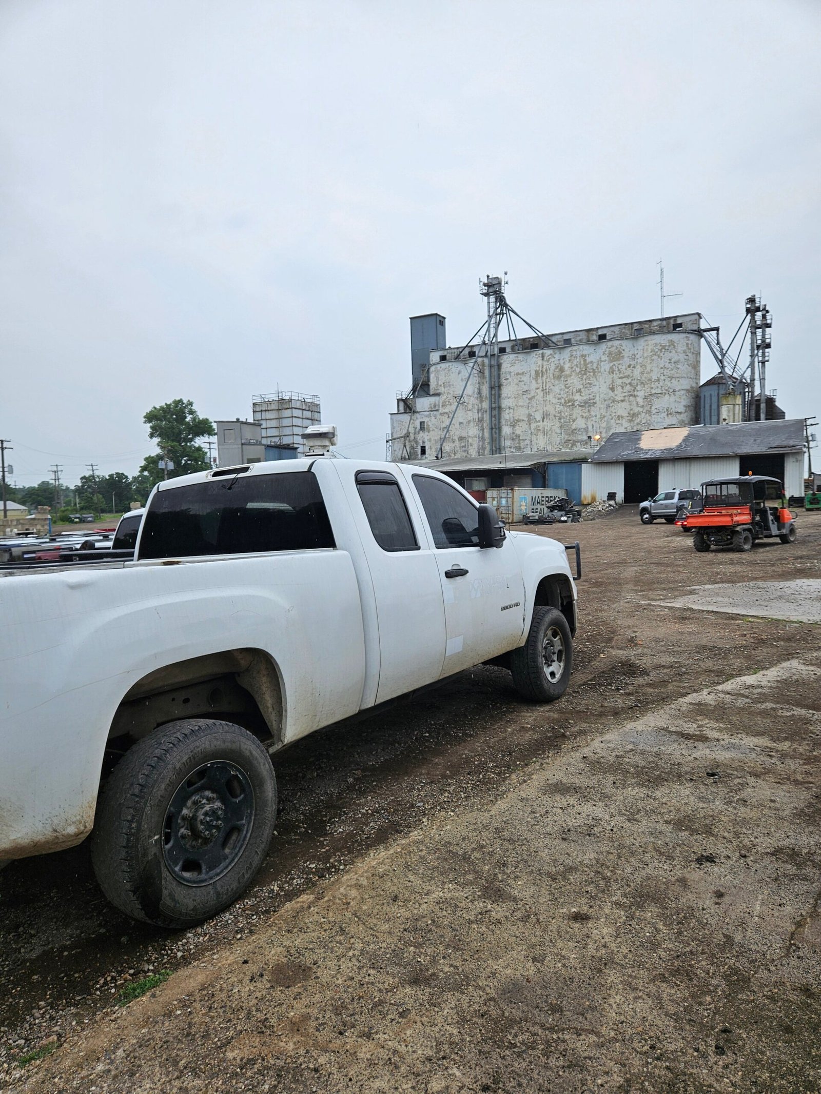 2011 GMC Sierra 2500HD 4x4 Extended Cab Long Bed 8' - FULL PART OUT - Image 5