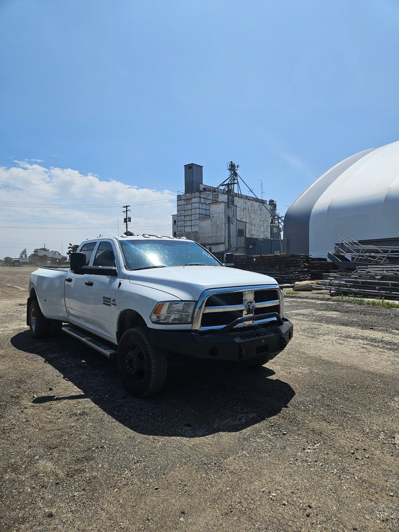 2017 Dodge Ram Cummins 3500 Crew Cab 8' Long Bed Dually 4x4 4th gen - FULL PART OUT - Image 12