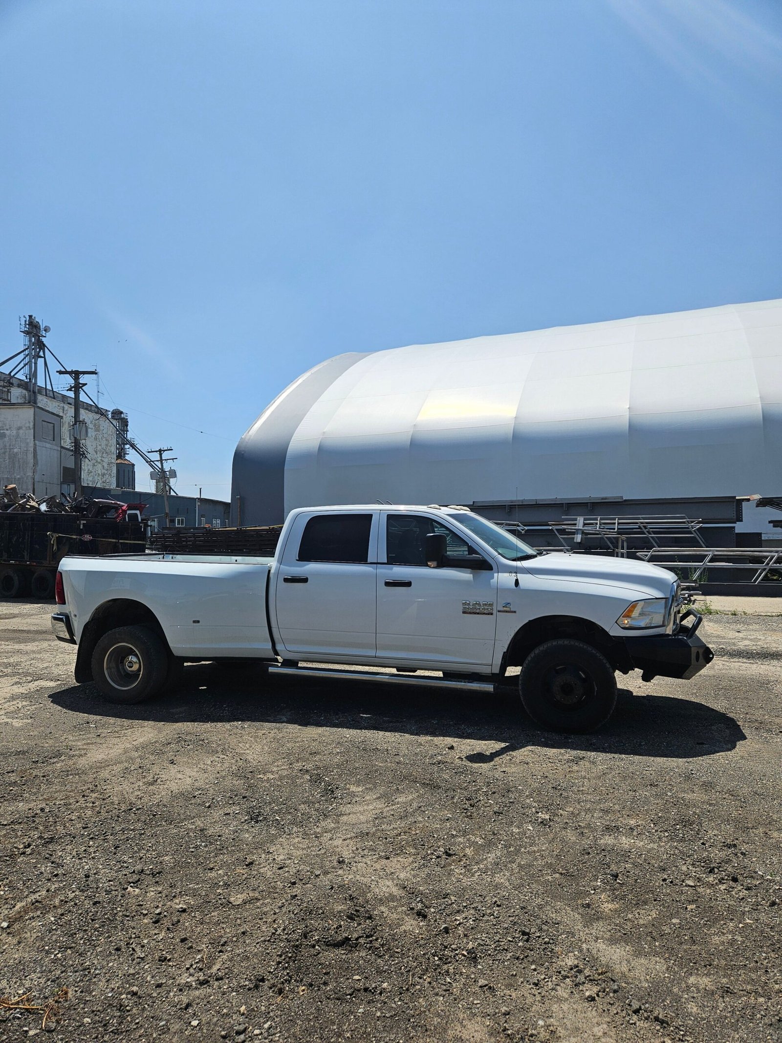 2017 Dodge Ram Cummins 3500 Crew Cab 8' Long Bed Dually 4x4 4th gen - FULL PART OUT - Image 6
