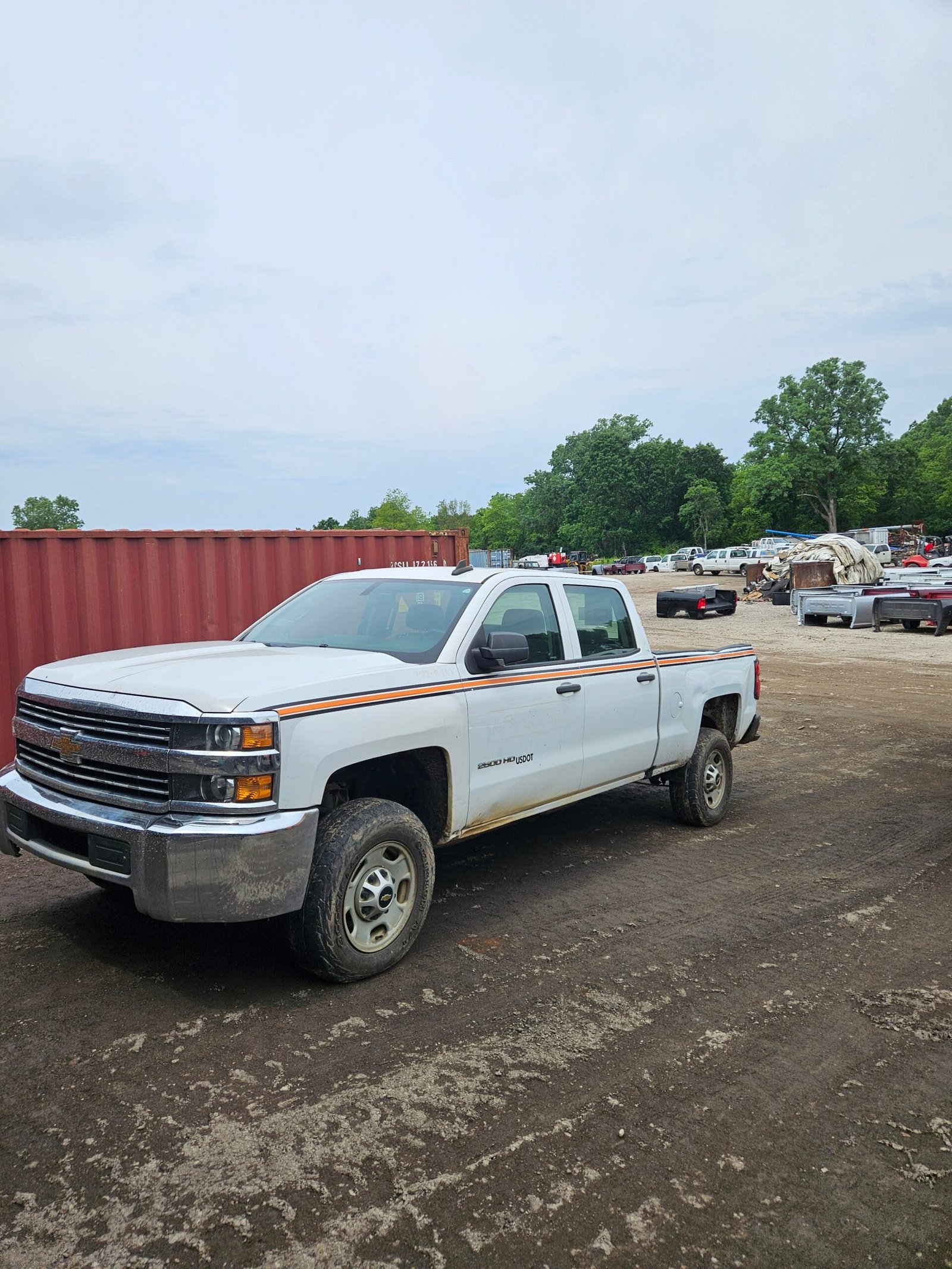2018 Chevrolet Silverado 2500HD Crew Cab Short Bed 4wd - FULL PART OUT