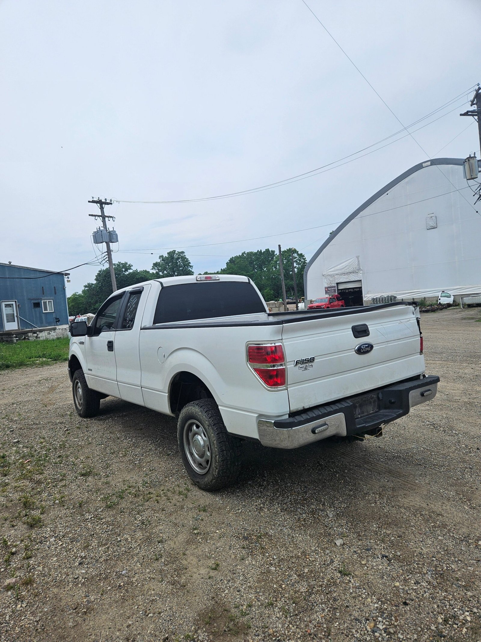 2013 Ford F-150 Extended Cab 6.5' Short Bed 4 Door - FULL PART OUT - Image 5