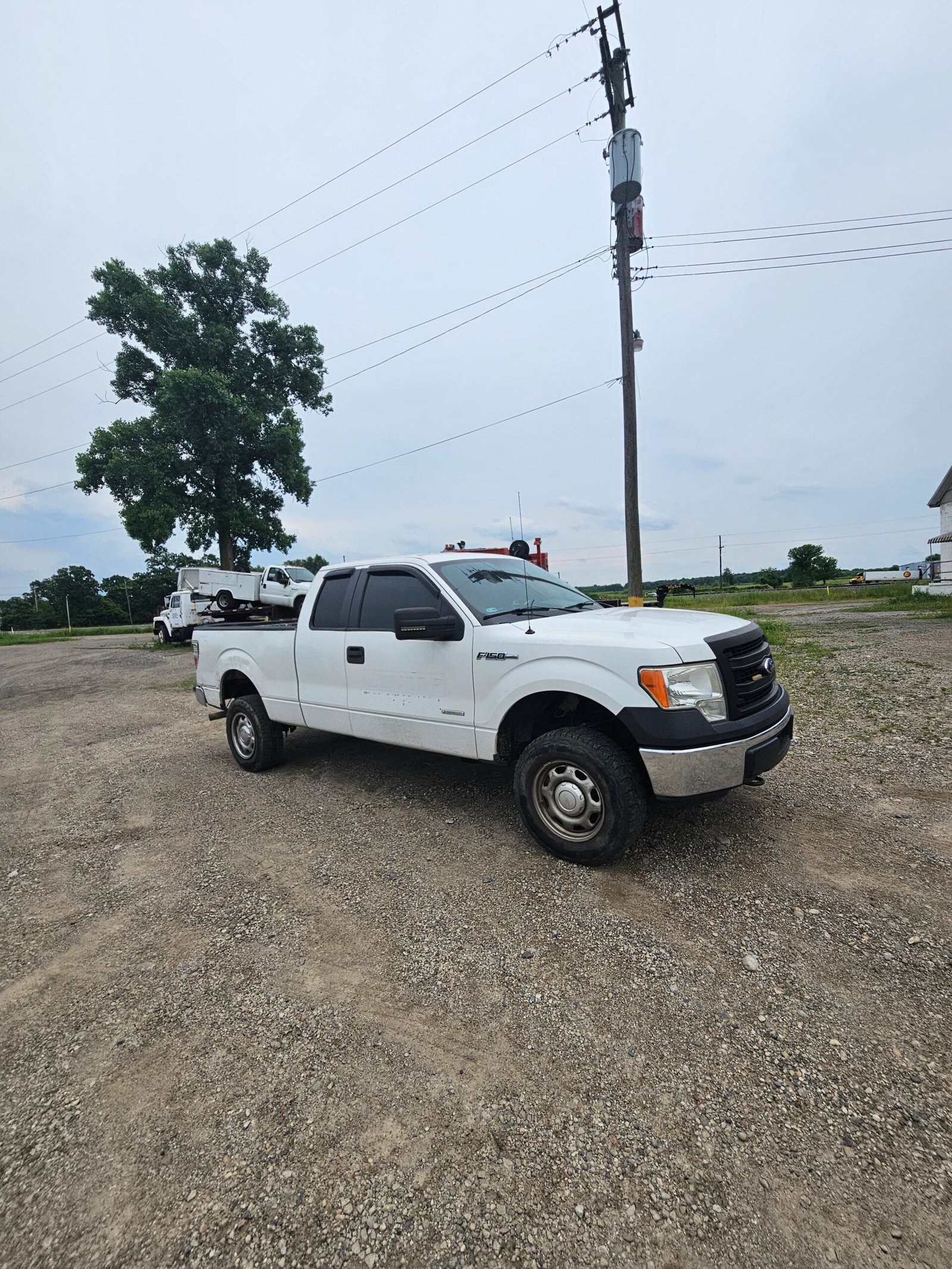 2013 Ford F-150 Extended Cab 6.5' Short Bed 4 Door - FULL PART OUT