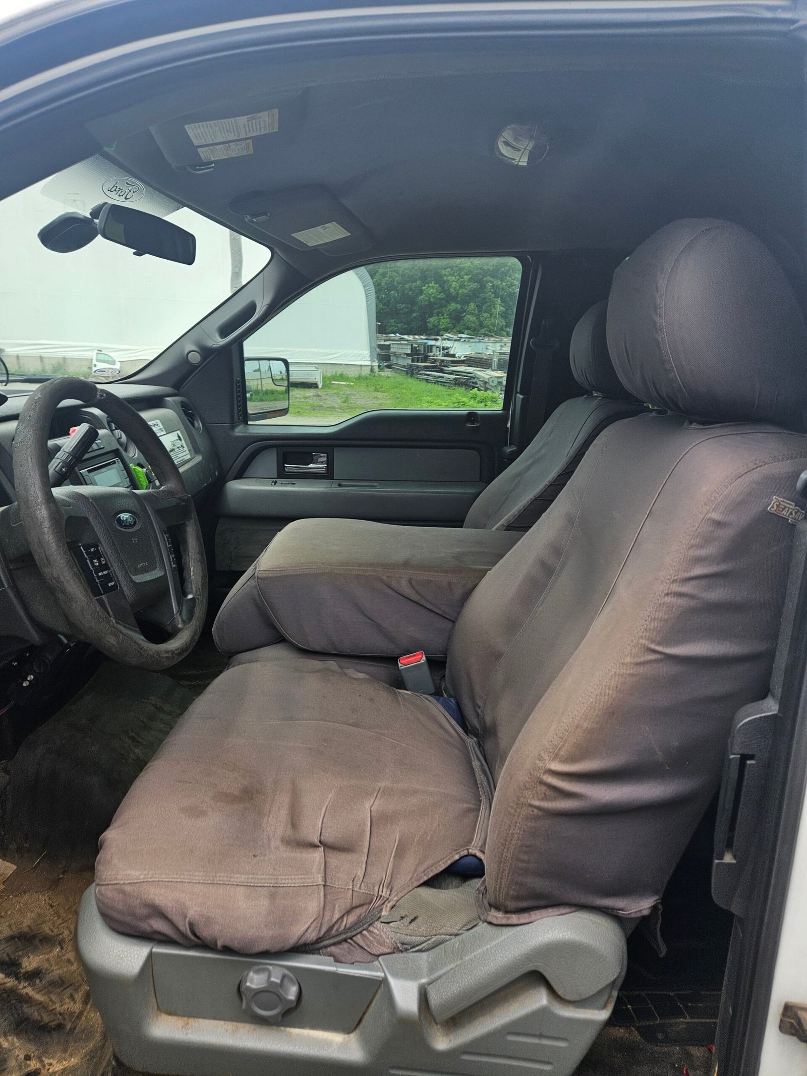 2013 Ford F-150 Extended Cab 6.5' Short Bed 4 Door - FULL PART OUT - Image 7