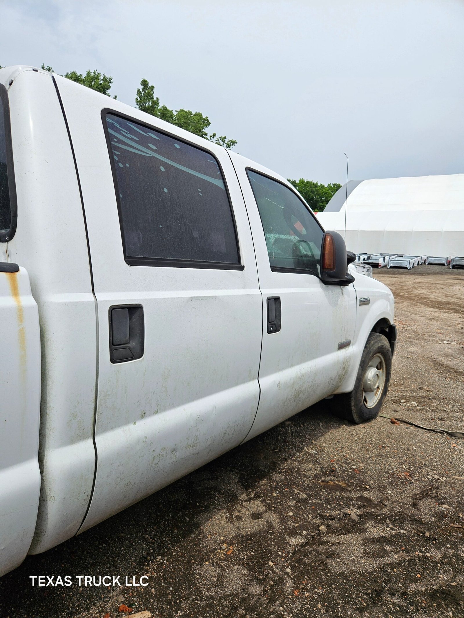 2007 Ford F-350 Super Duty Crew Cab 8' Long Bed - FULL PART OUT - Image 10