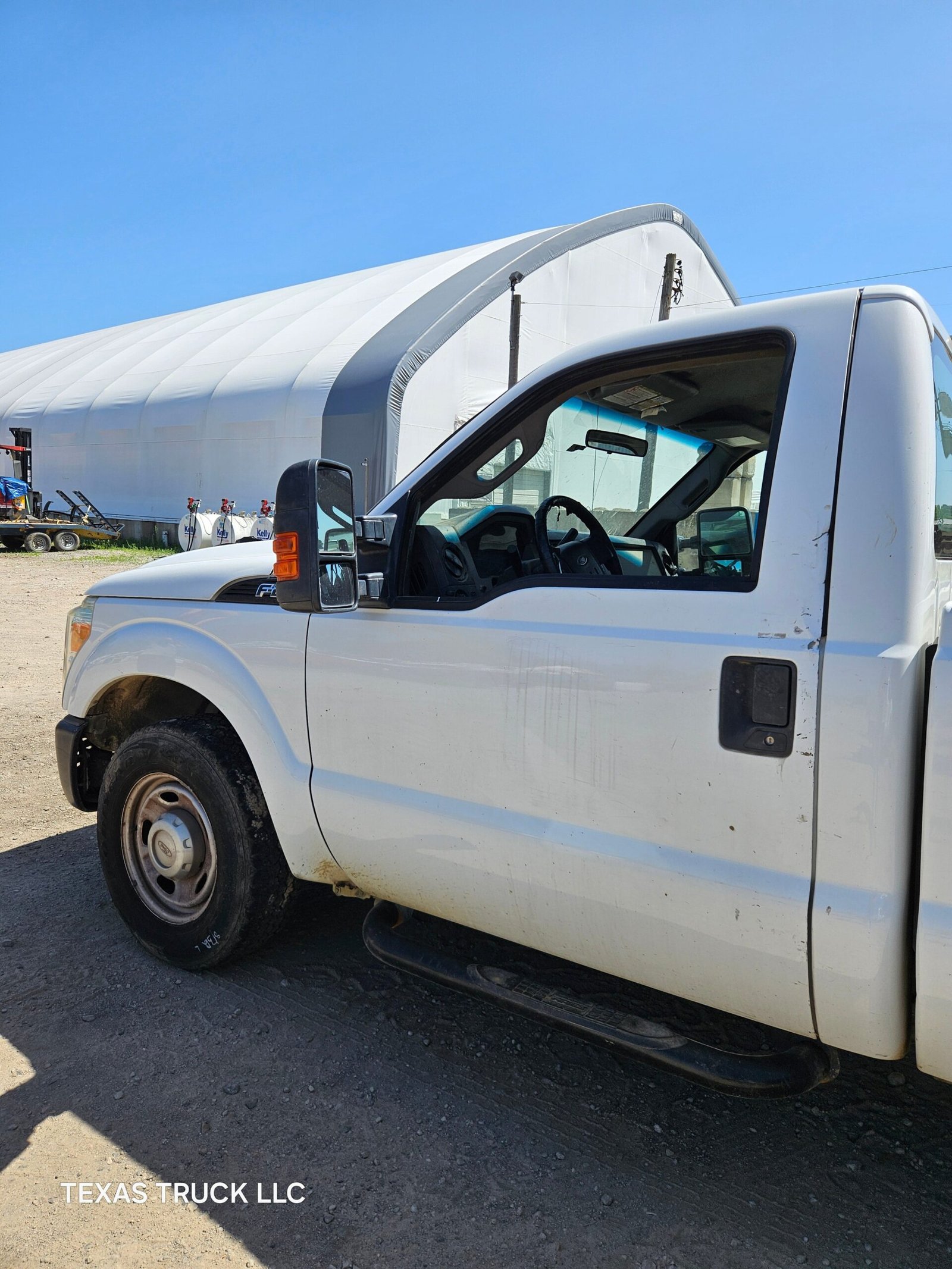 2011 Ford F-250 Regular Cab 8' Long Bed Super Duty - FULL PART OUT Rust Free - Image 8