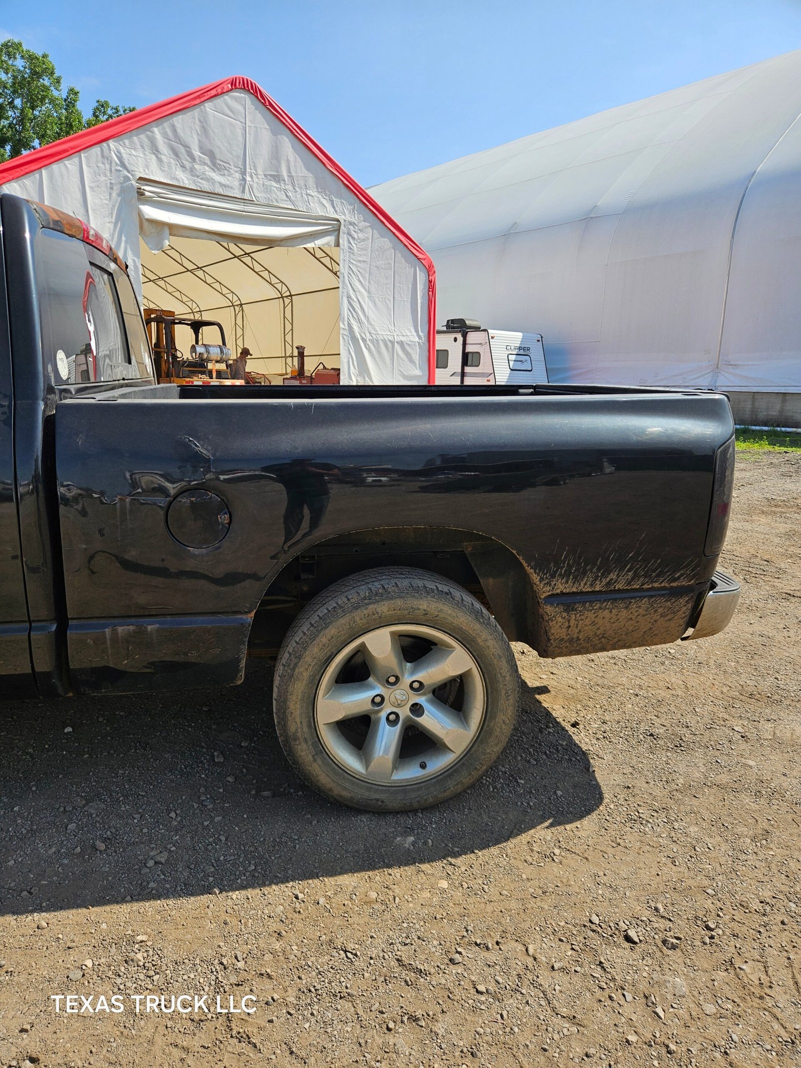 2008 Dodge Ram 1500 Crew Cab 4 door 6.4' Short Bed - FULL PART OUT Rust Free - Image 25