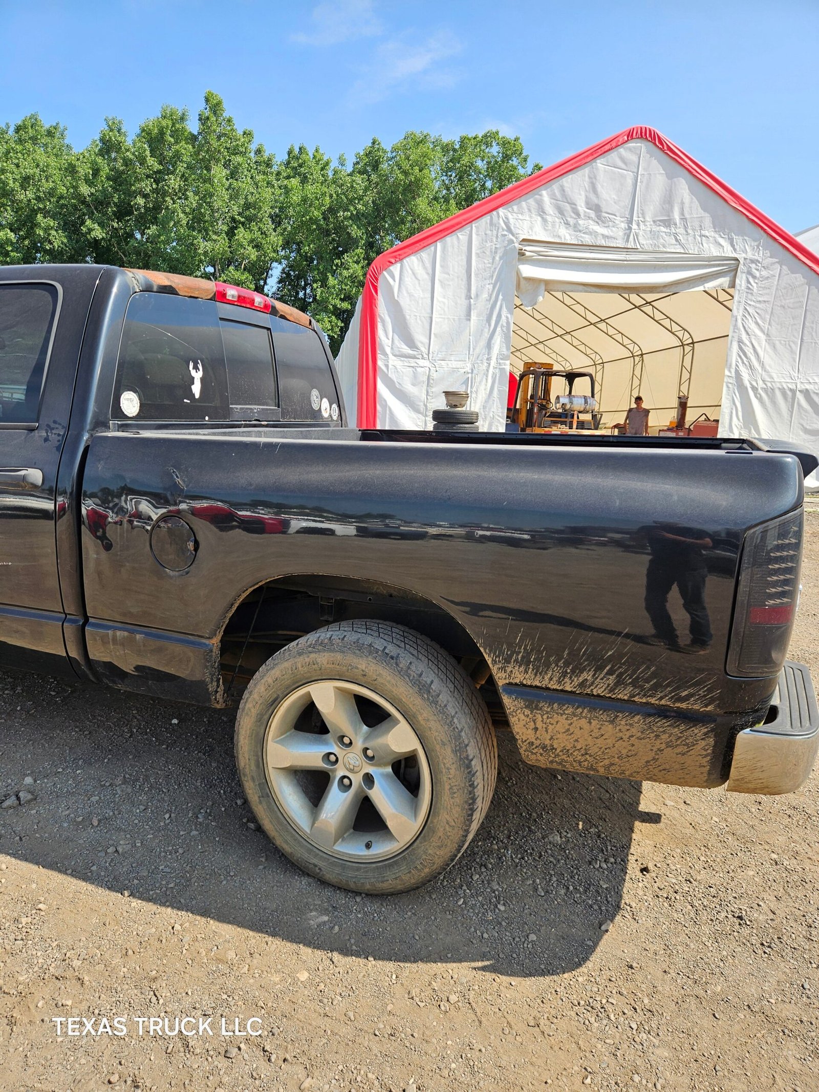 2008 Dodge Ram 1500 Crew Cab 4 door 6.4' Short Bed - FULL PART OUT Rust Free - Image 13