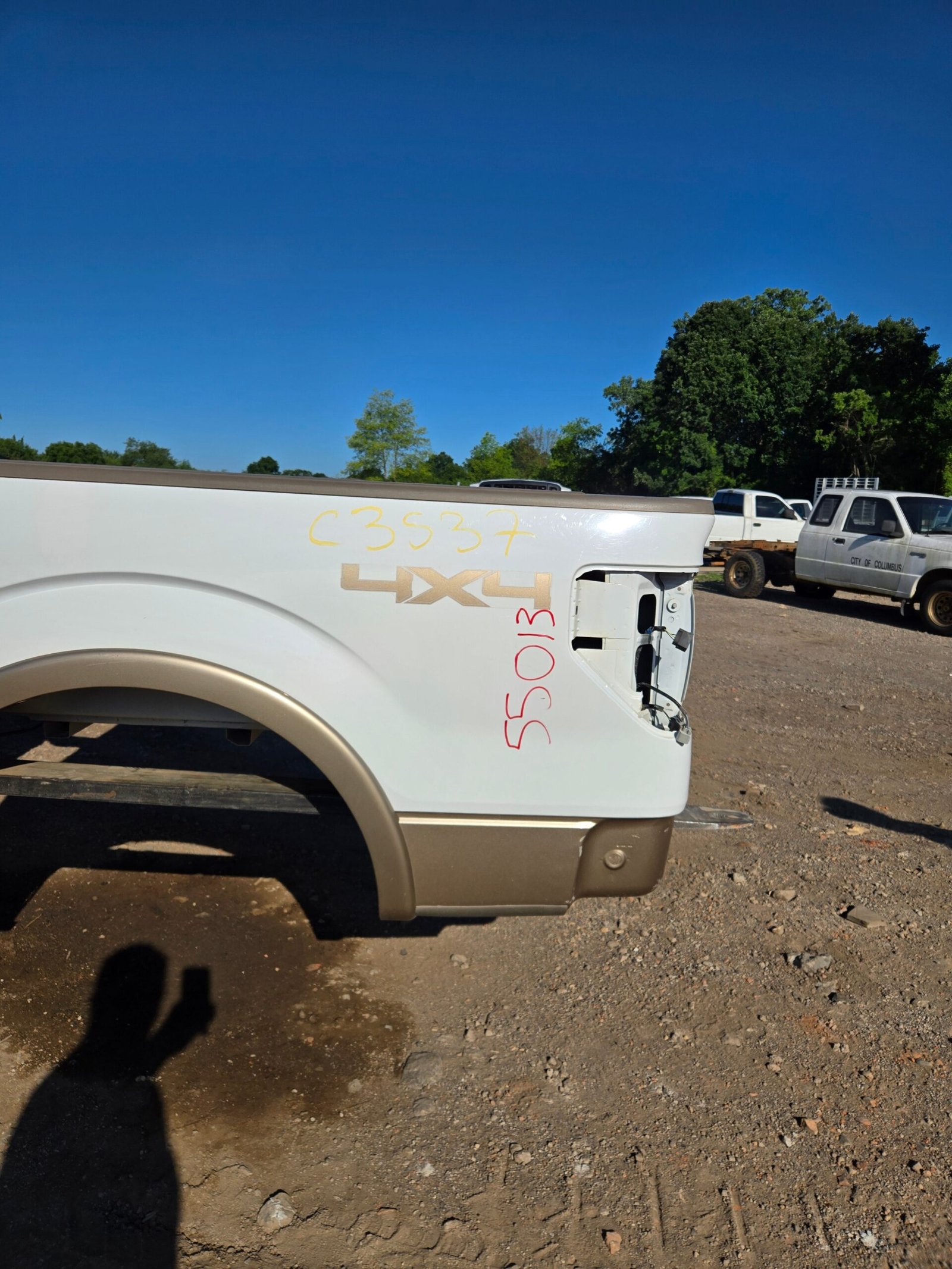 2009-2014 Ford F150 5' 6" Short Truck Bed - White & Tan - Image 39