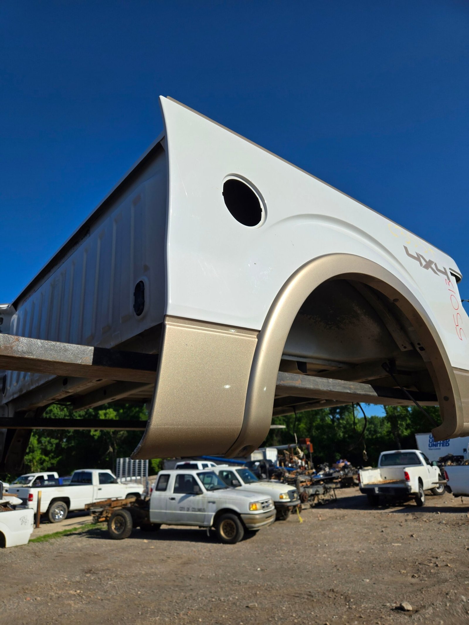 2009-2014 Ford F150 5' 6" Short Truck Bed - White & Tan - Image 77