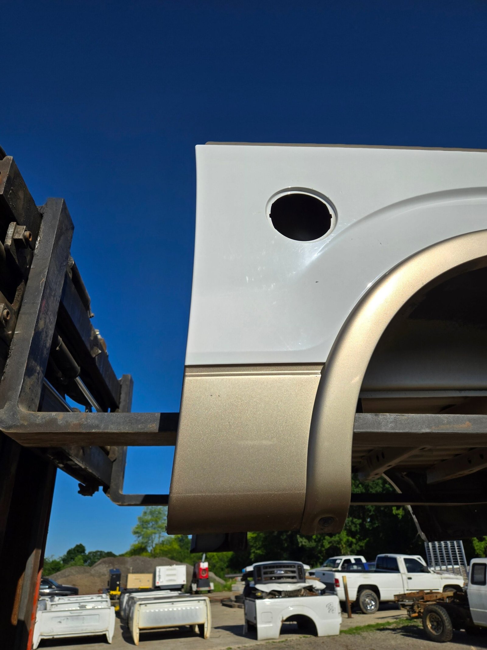 2009-2014 Ford F150 5' 6" Short Truck Bed - White & Tan - Image 45