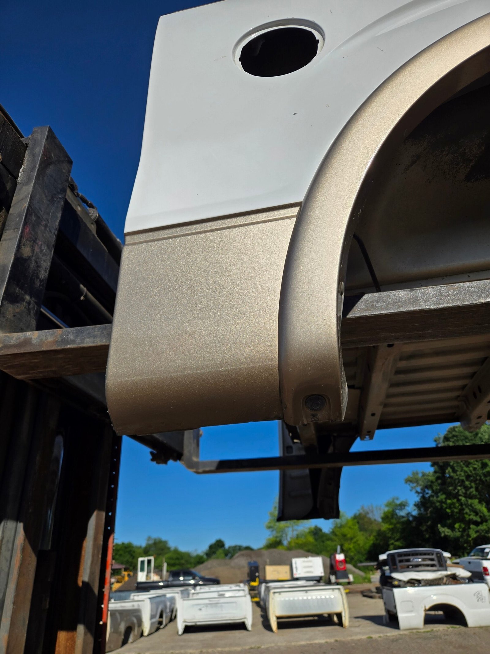 2009-2014 Ford F150 5' 6" Short Truck Bed - White & Tan - Image 47