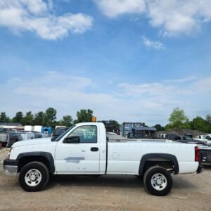 2006 Chevrolet Silverado 2500HD Regular Cab 8' Long Bed - FULL PART OUT Rust Free