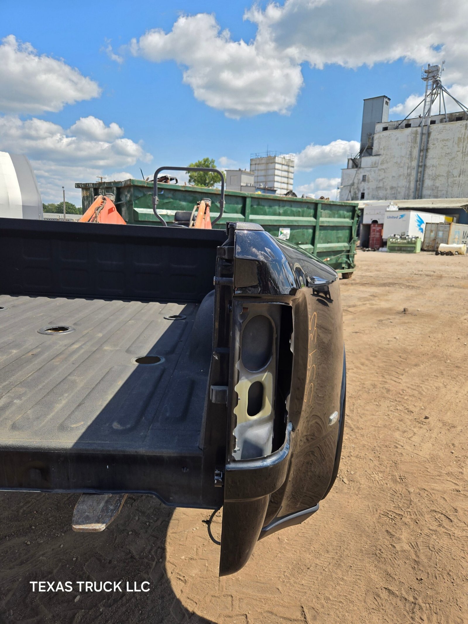 2019-2025 Dodge Ram 3500 4500 5500 MEGACAB 5th Gen 6' 4" Dually Short Bed Truck Bed - Diamon Black - Image 76