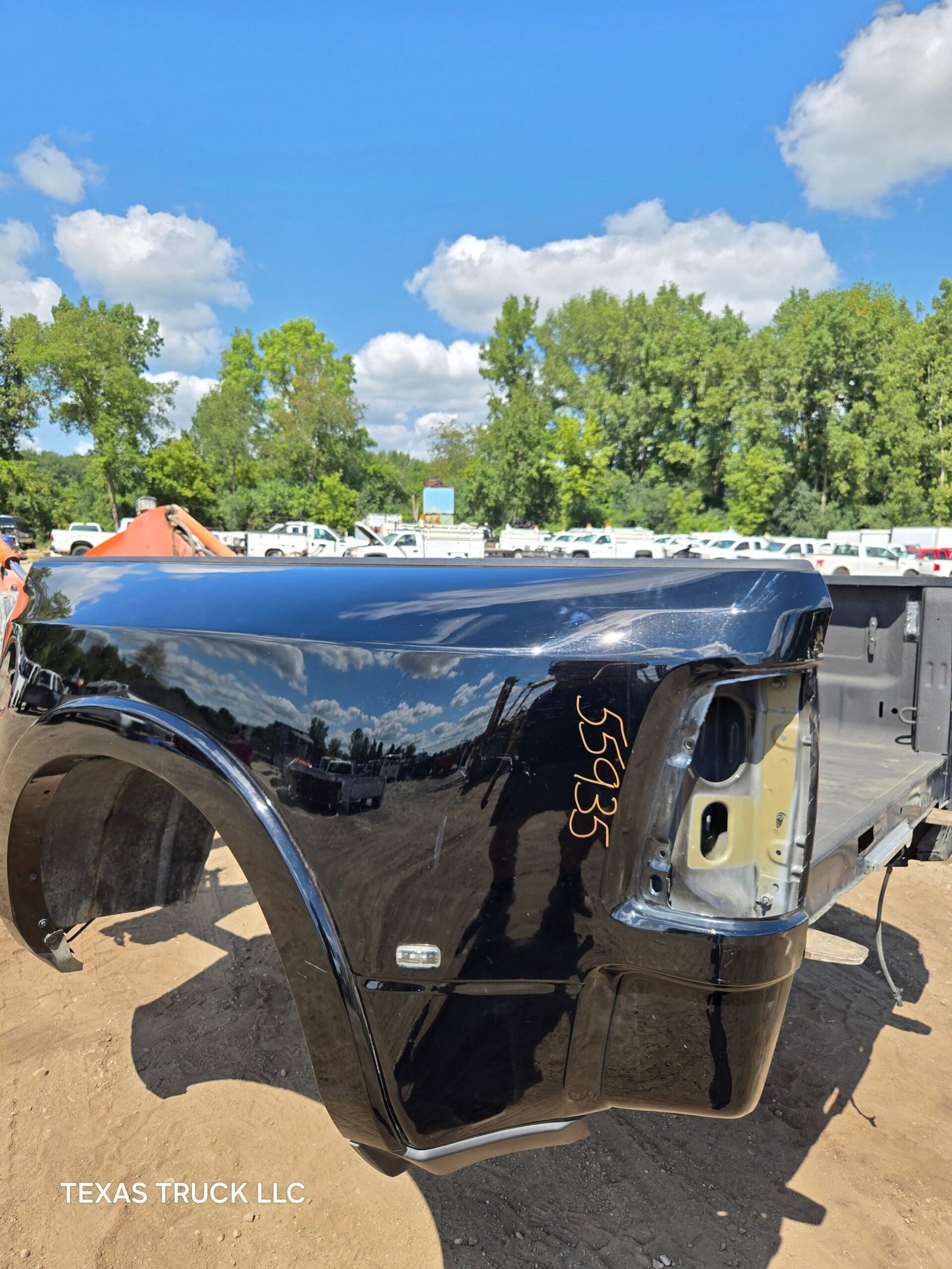 2019-2025 Dodge Ram 3500 4500 5500 MEGACAB 5th Gen 6' 4" Dually Short Bed Truck Bed - Diamon Black - Image 51