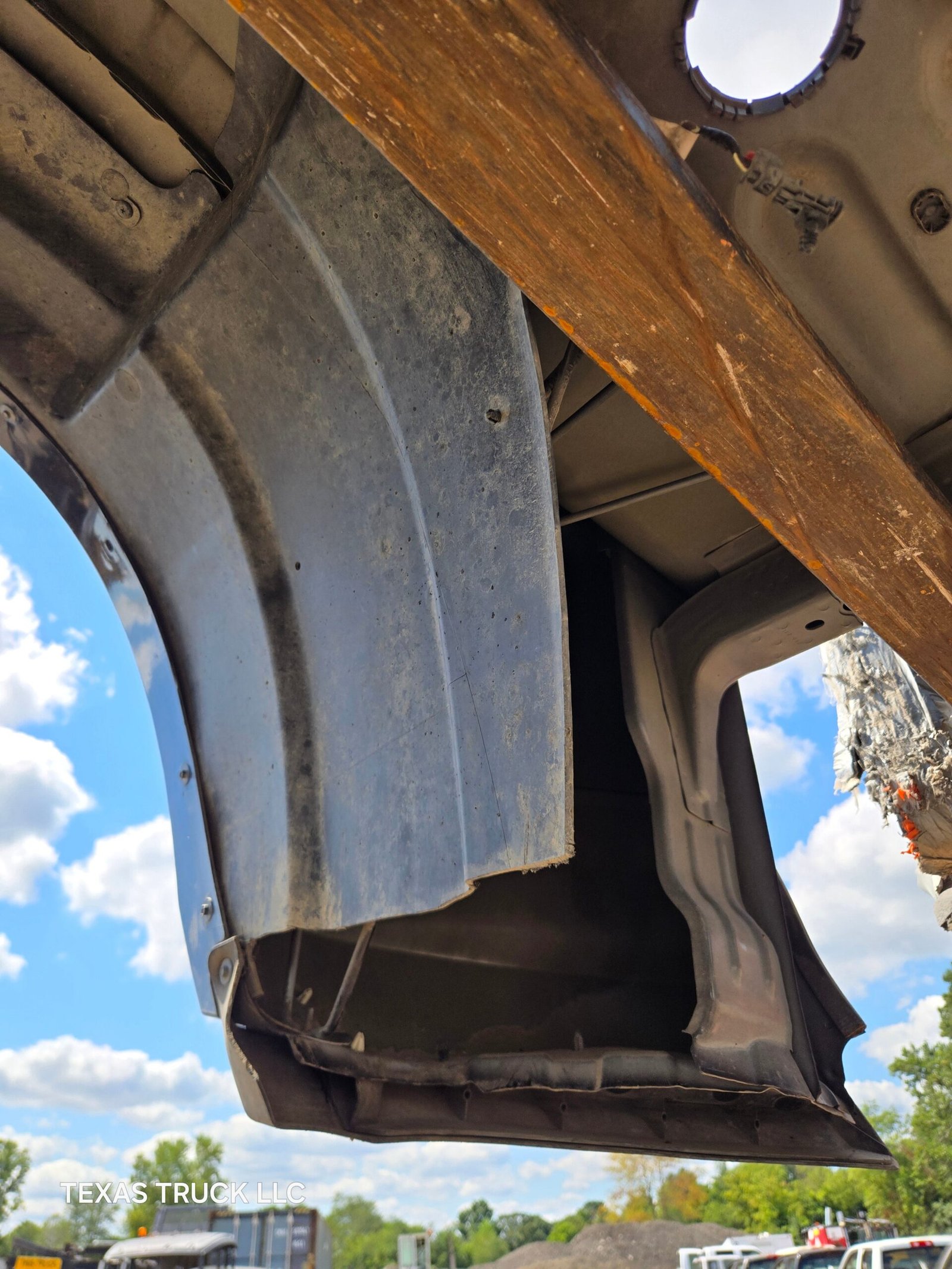 2019-2025 Dodge Ram 3500 4500 5500 MEGACAB 5th Gen 6' 4" Dually Short Bed Truck Bed - Diamon Black - Image 82