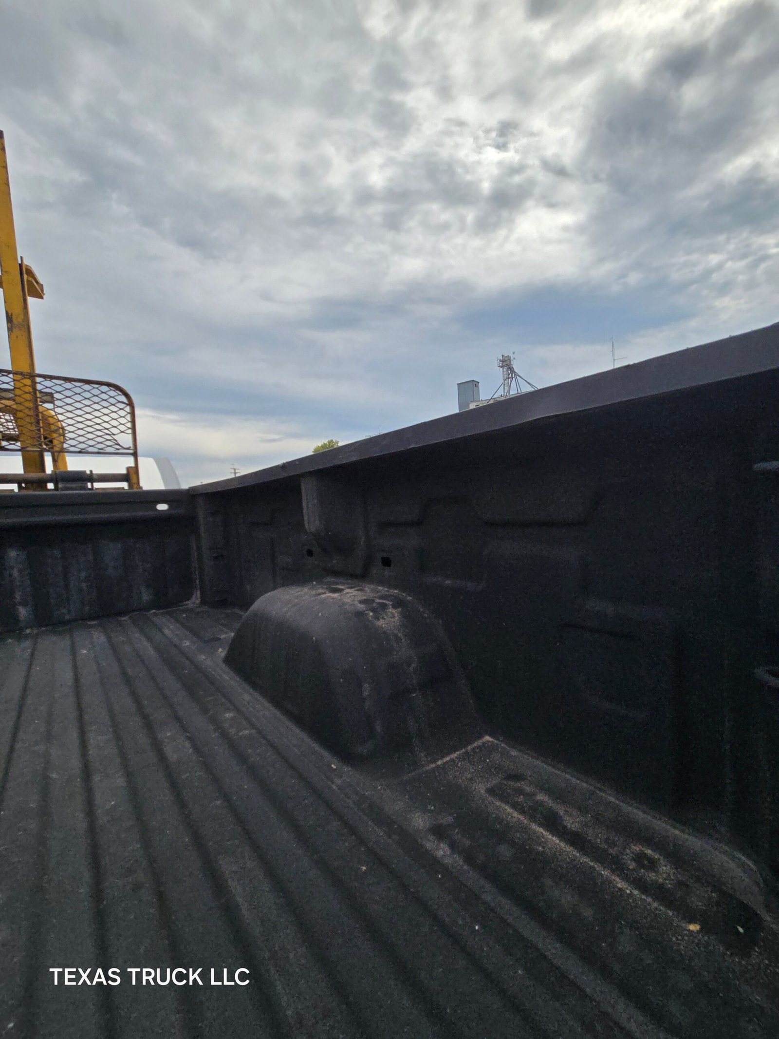 2019-2025 Chevrolet Silverado 1500 8' Long Truck Bed - Grey - Image 73