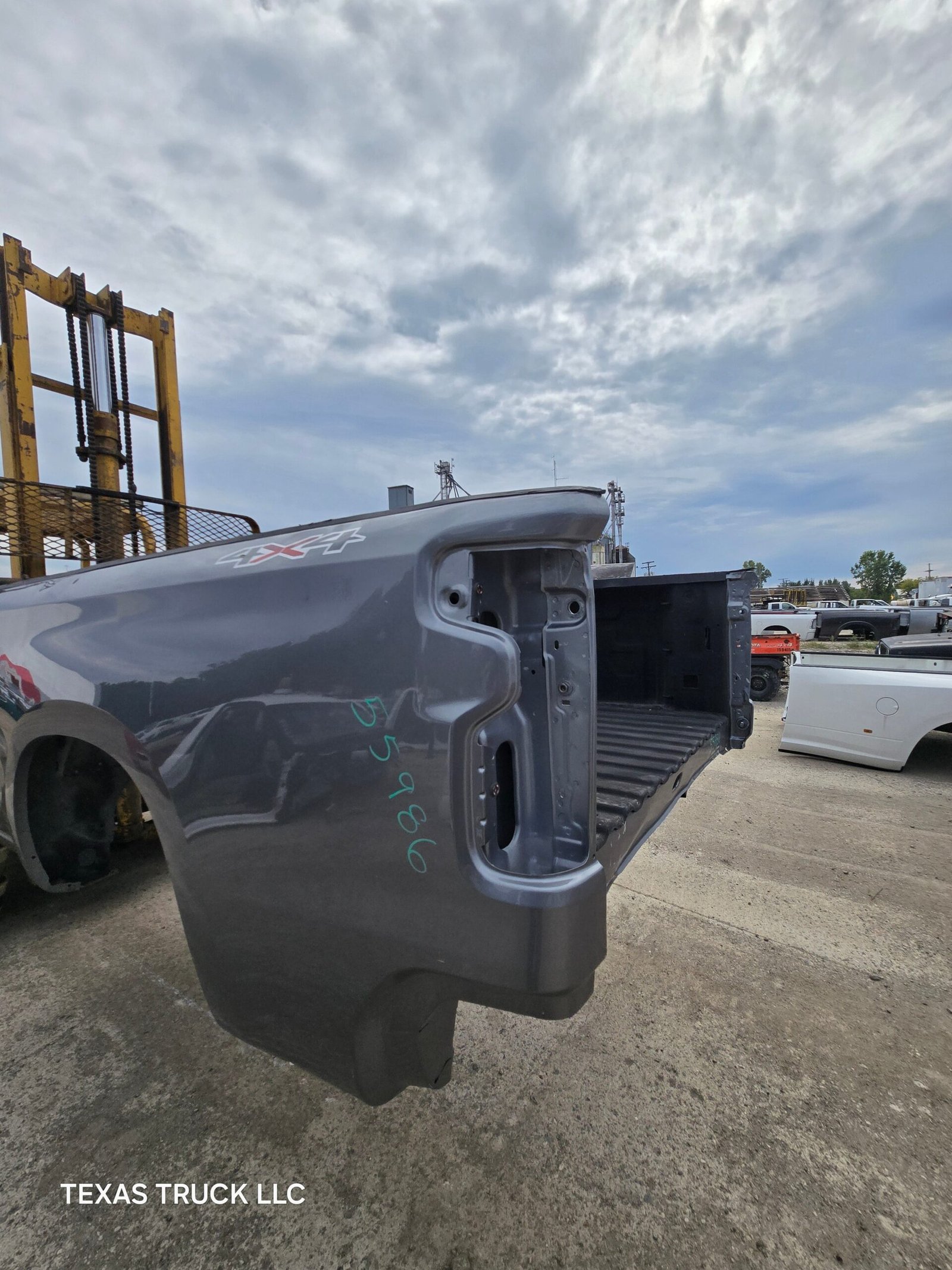 2019-2025 Chevrolet Silverado 1500 8' Long Truck Bed - Grey - Image 16