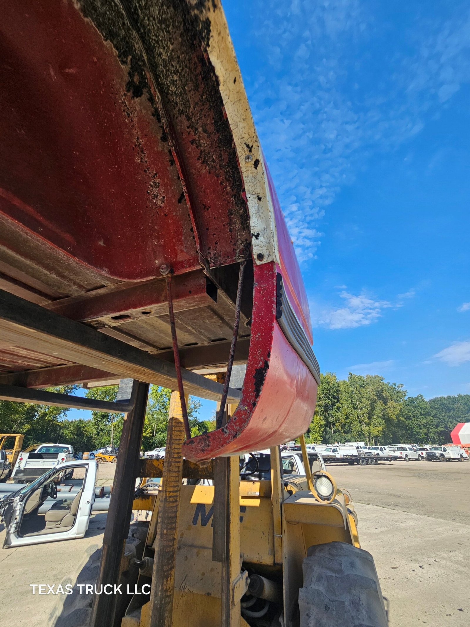 1988-1998 Chevrolet / GMC 1500 2500 3500 OBS 6' 6" Short Truck Bed - Red - Image 114