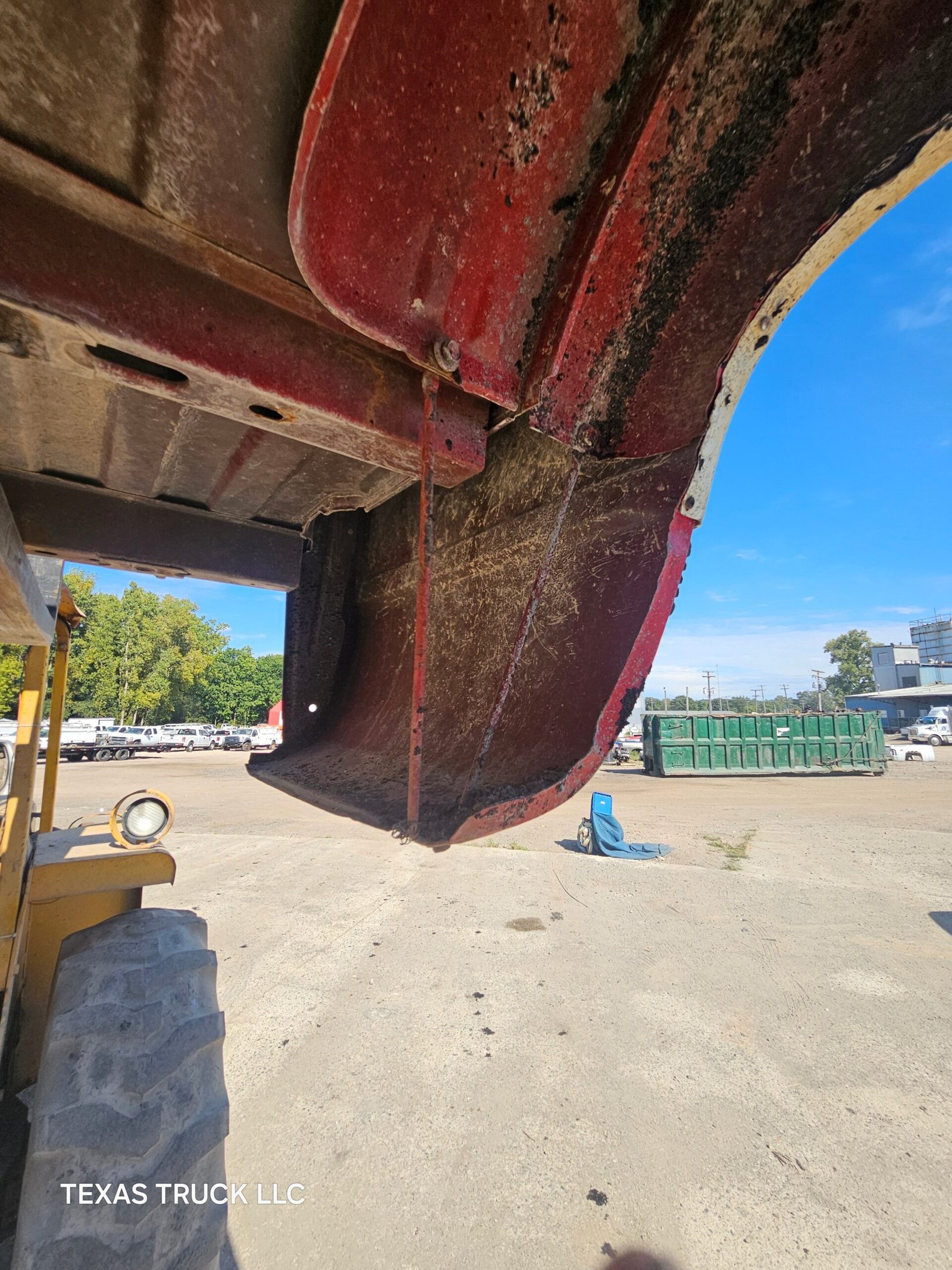 1988-1998 Chevrolet / GMC 1500 2500 3500 OBS 6' 6" Short Truck Bed - Red - Image 85